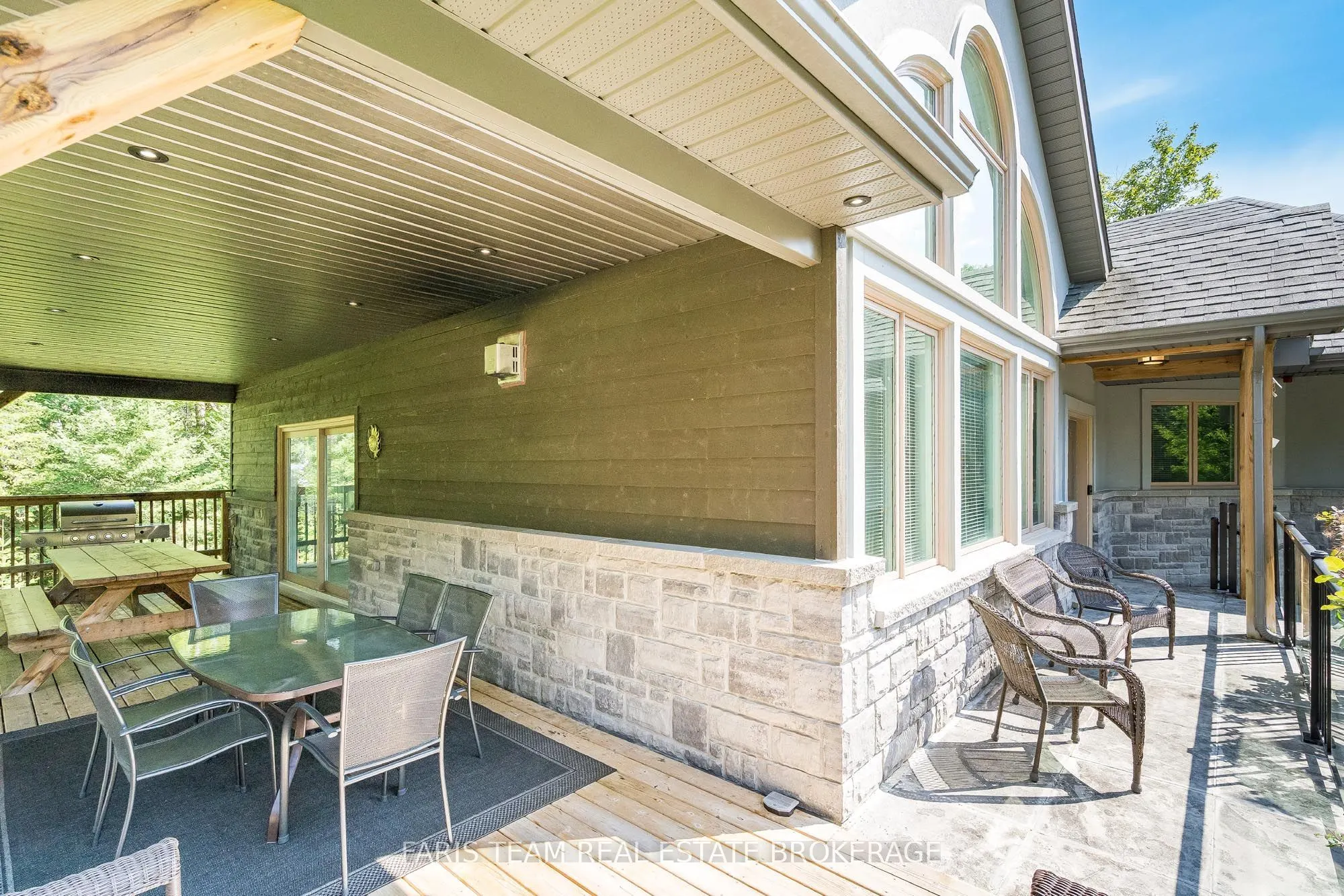 7 Duquette Court