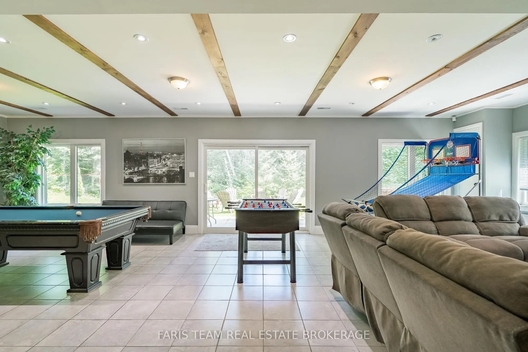 7 Duquette Court