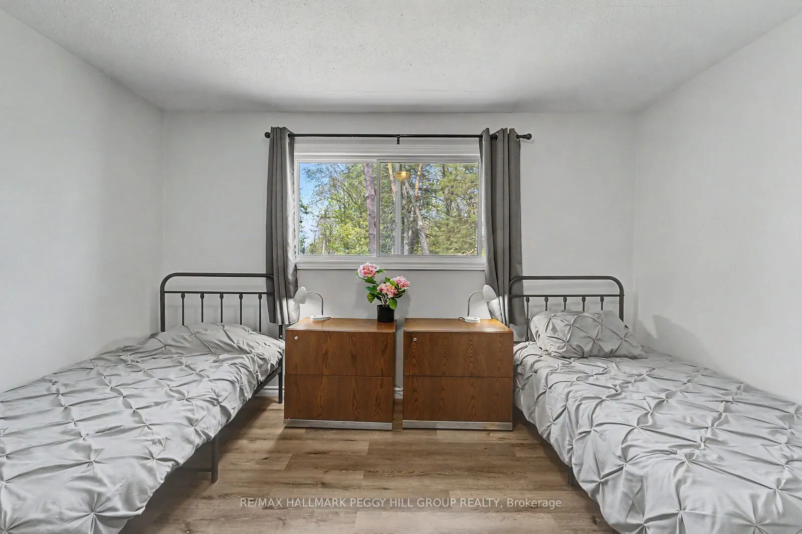 22 Olive Crescent