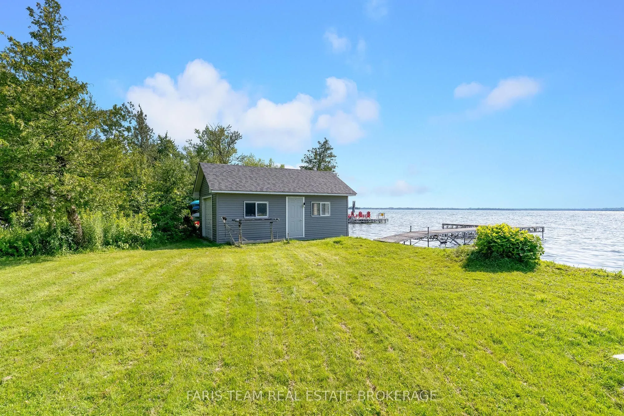 1467 Cunningham Crescent