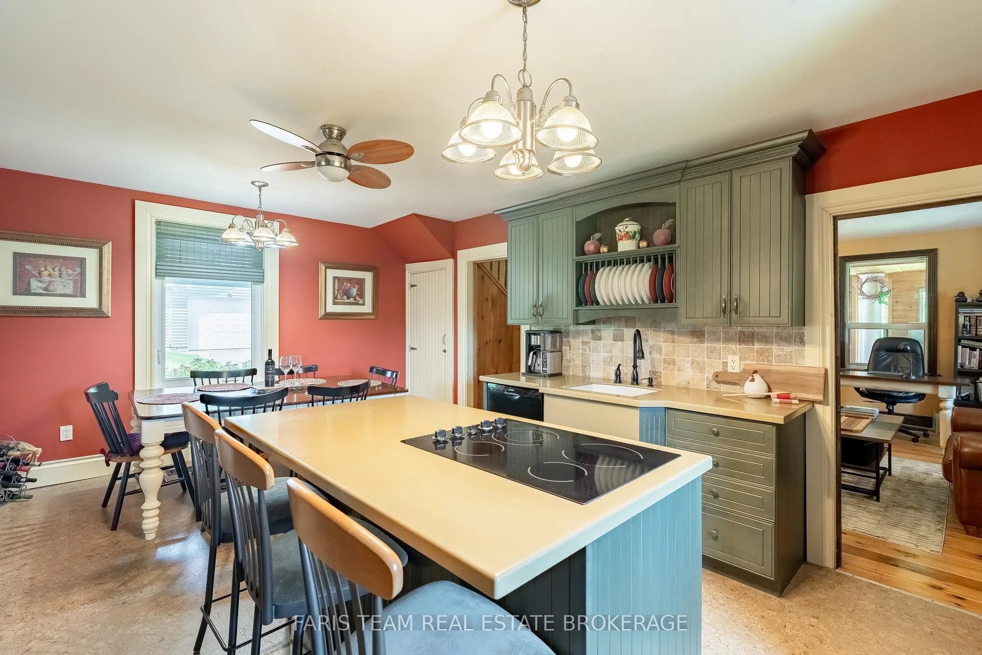 2289 Kinnear Side Road