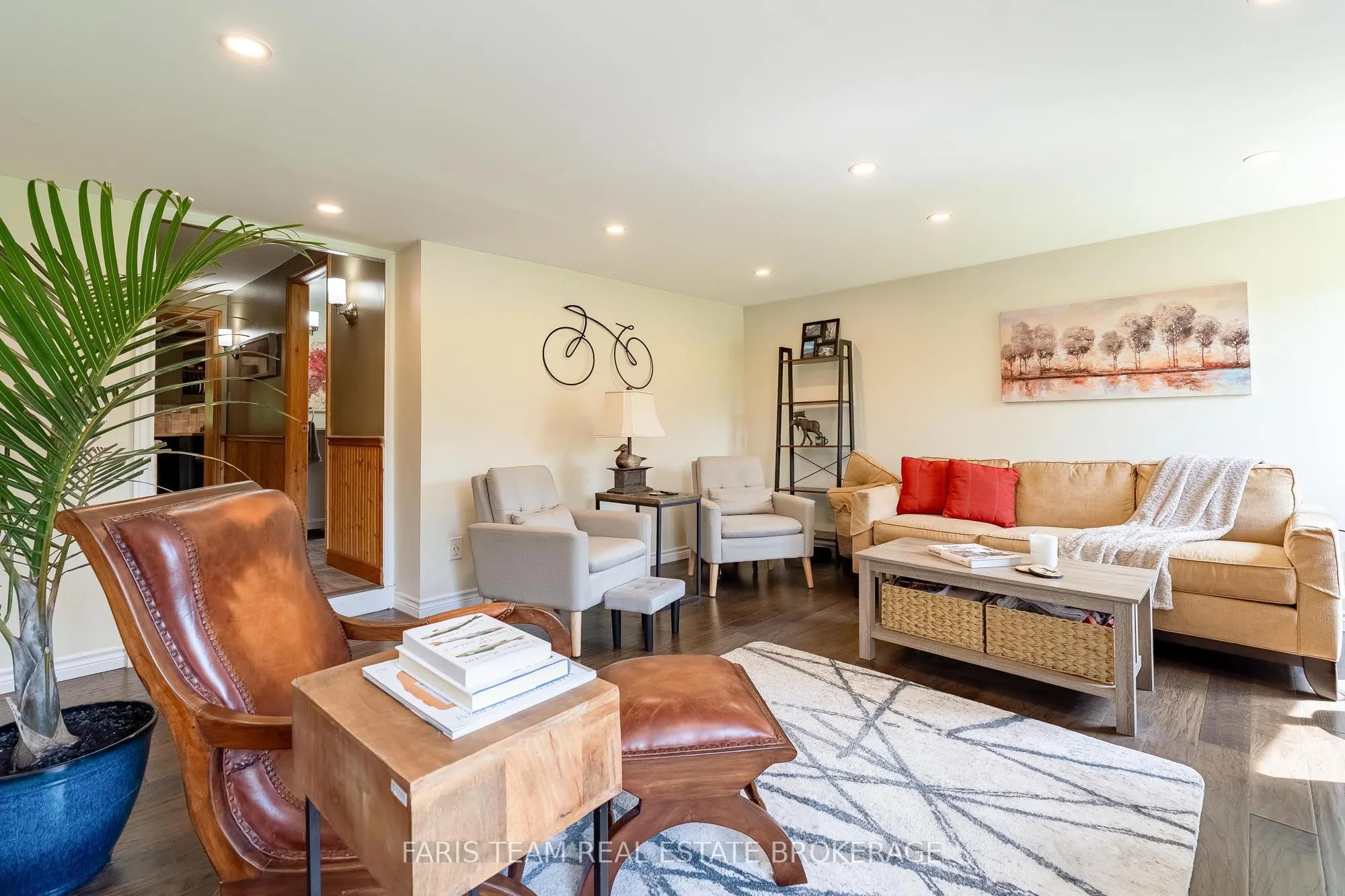 2289 Kinnear Side Road