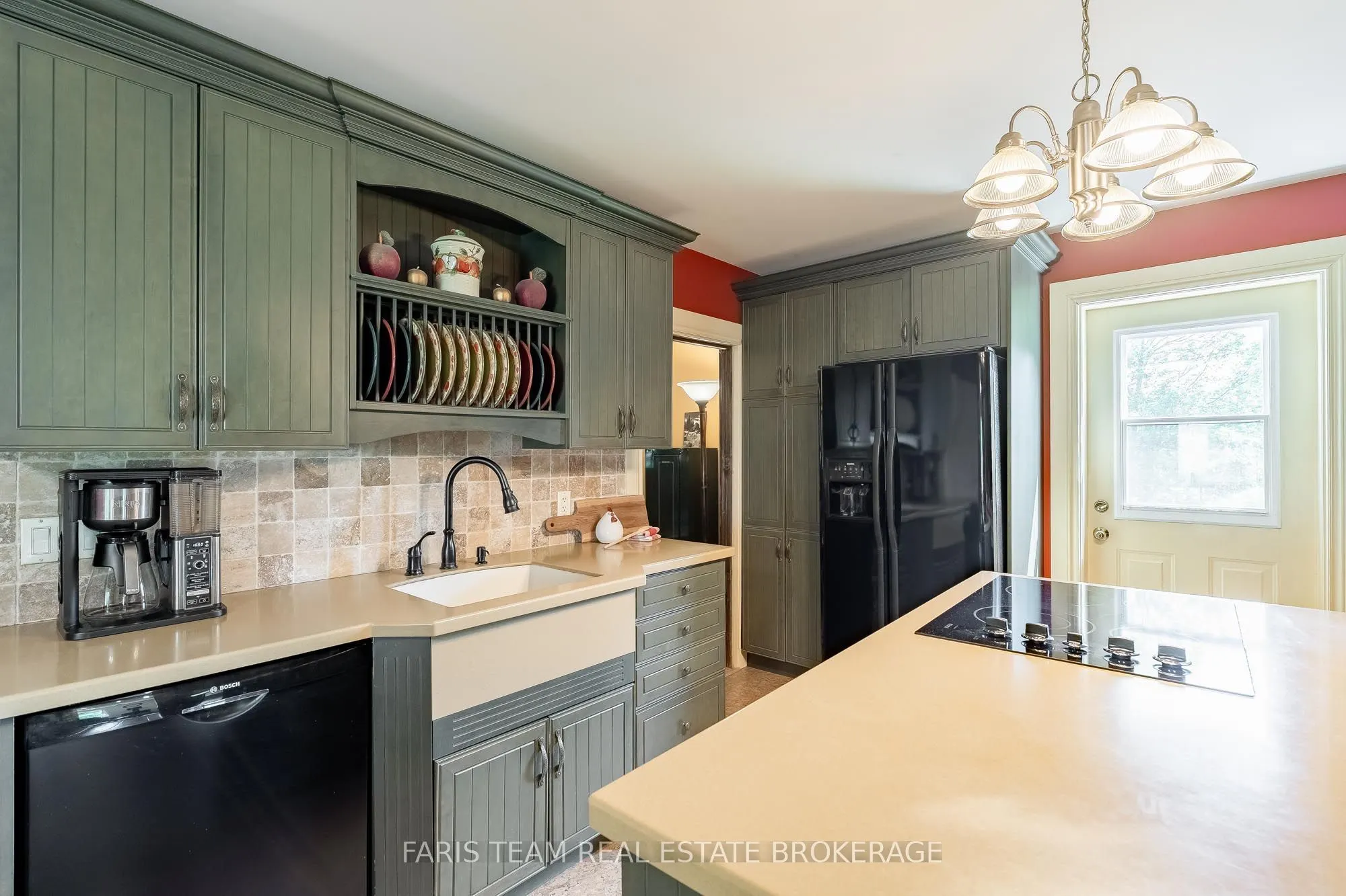 2289 Kinnear Side Road