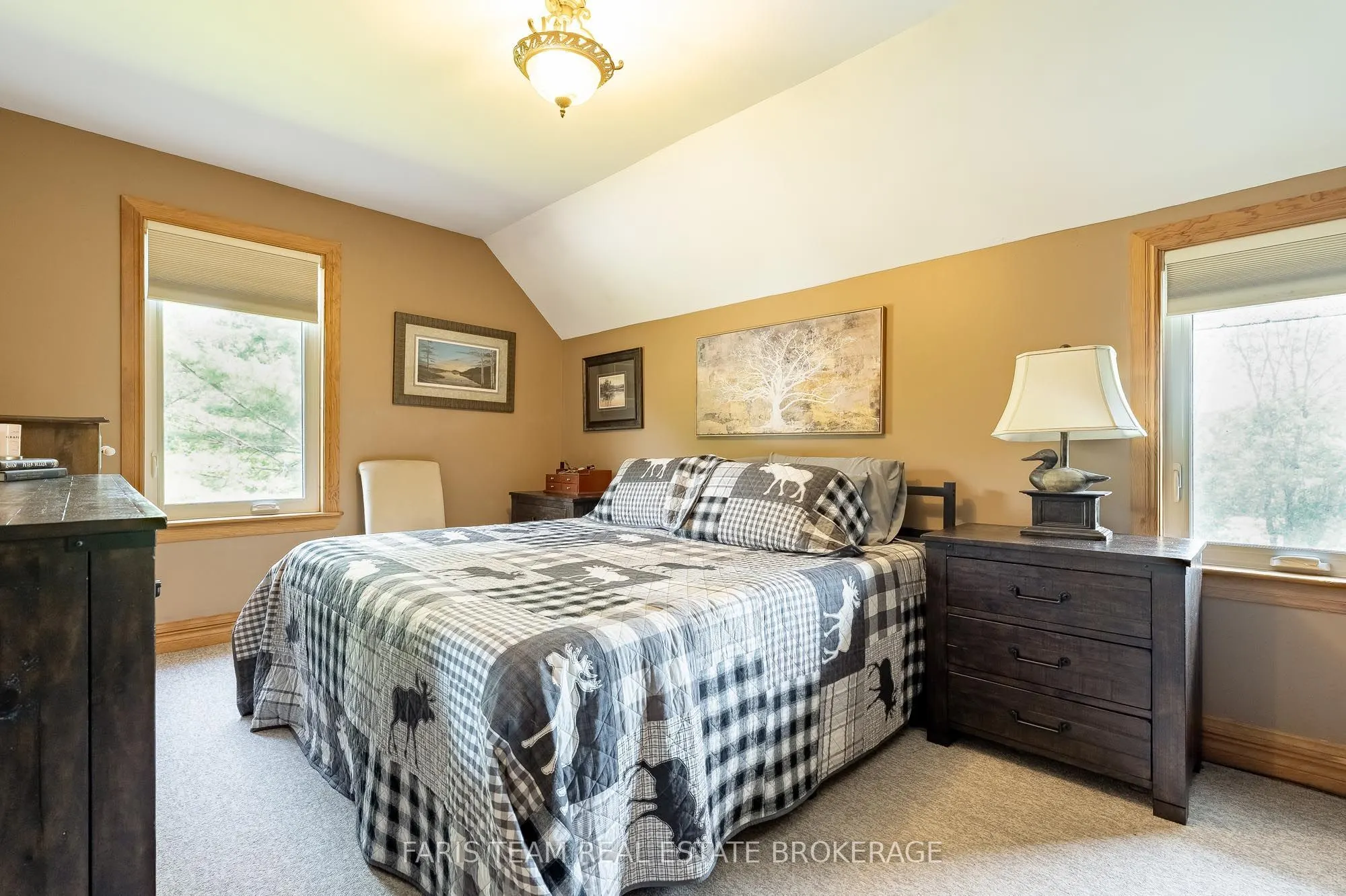 2289 Kinnear Side Road