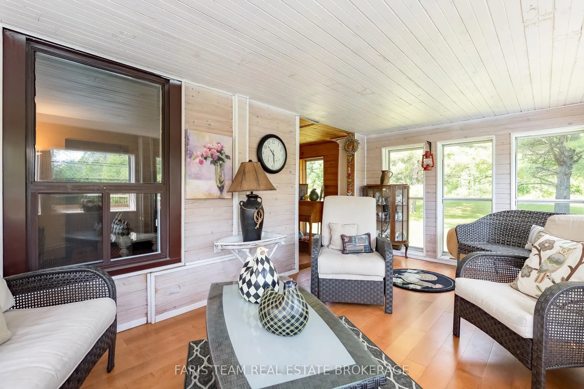 2289 Kinnear Side Road