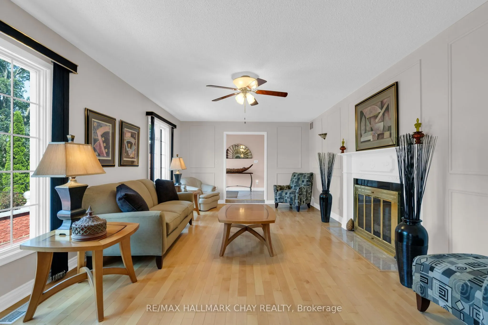 24 Woodland Crescent