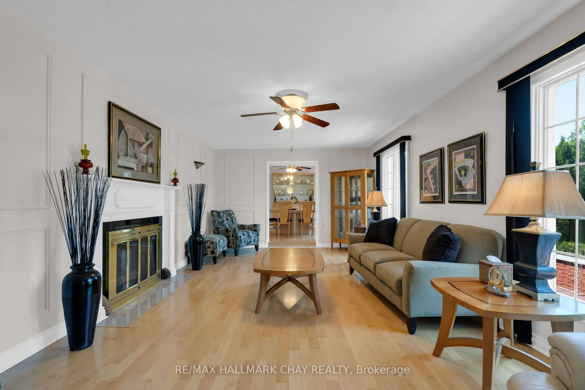 24 Woodland Crescent