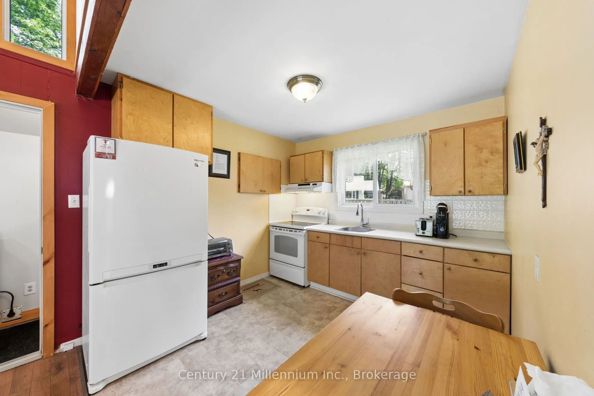 25 Glendale Avenue