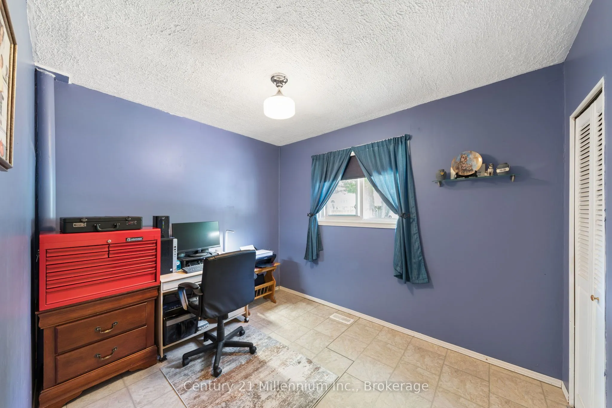 25 Glendale Avenue