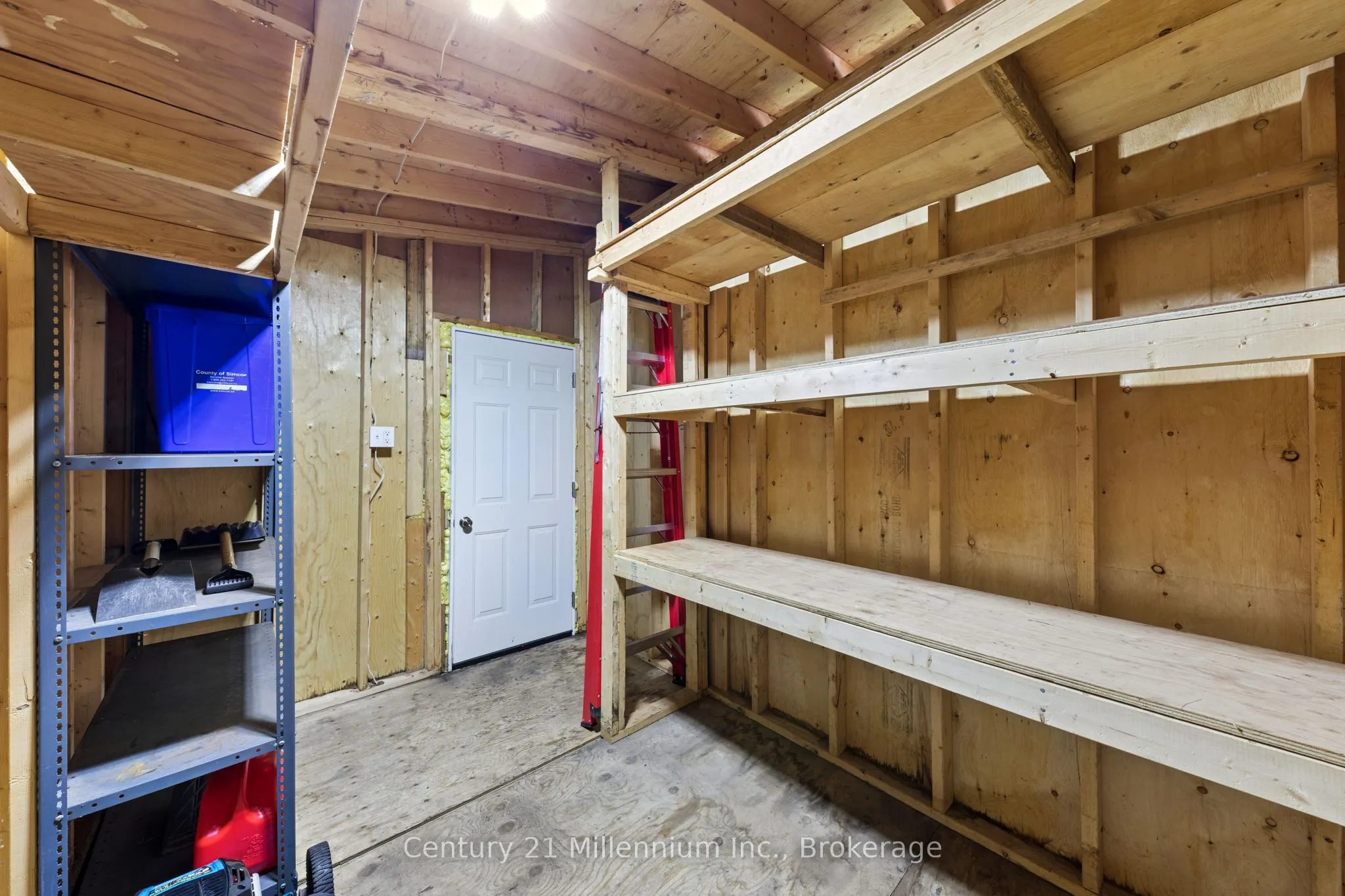 25 Glendale Avenue