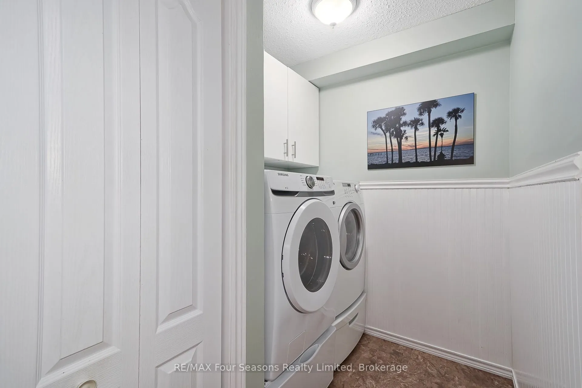 275 Huron Street #27