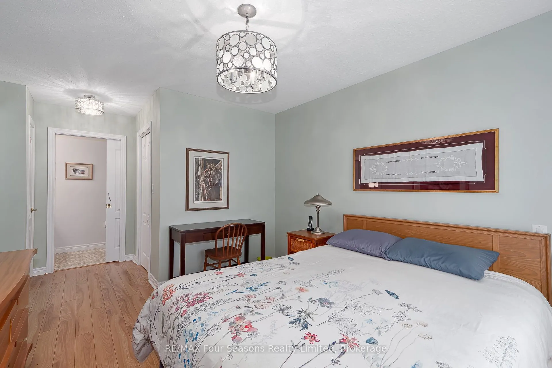 275 Huron Street #27