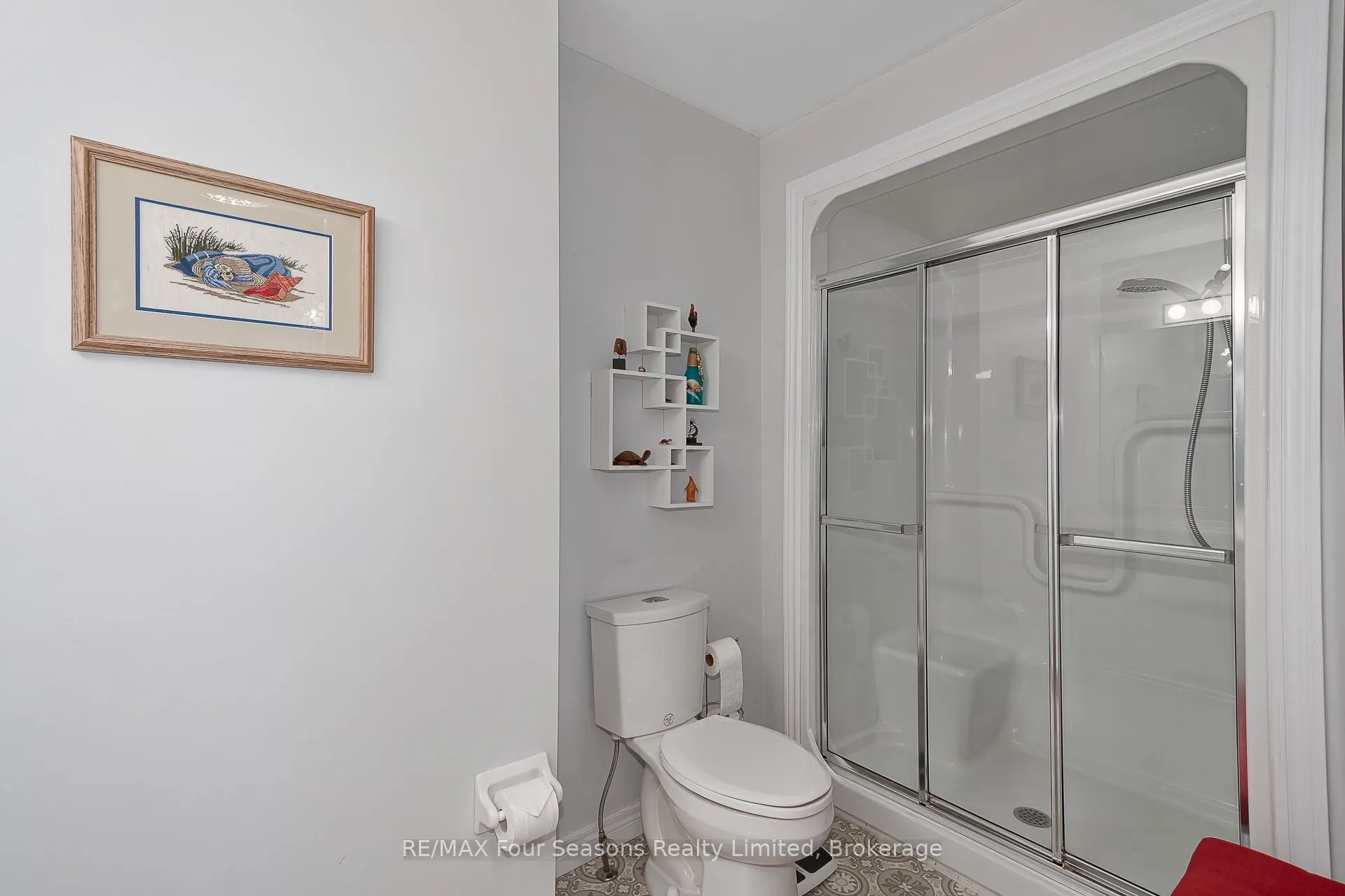 275 Huron Street #27
