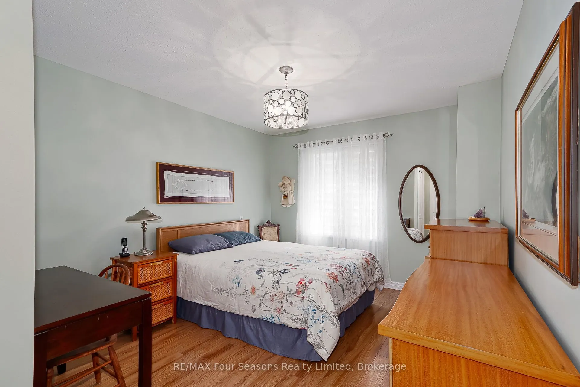 275 Huron Street #27