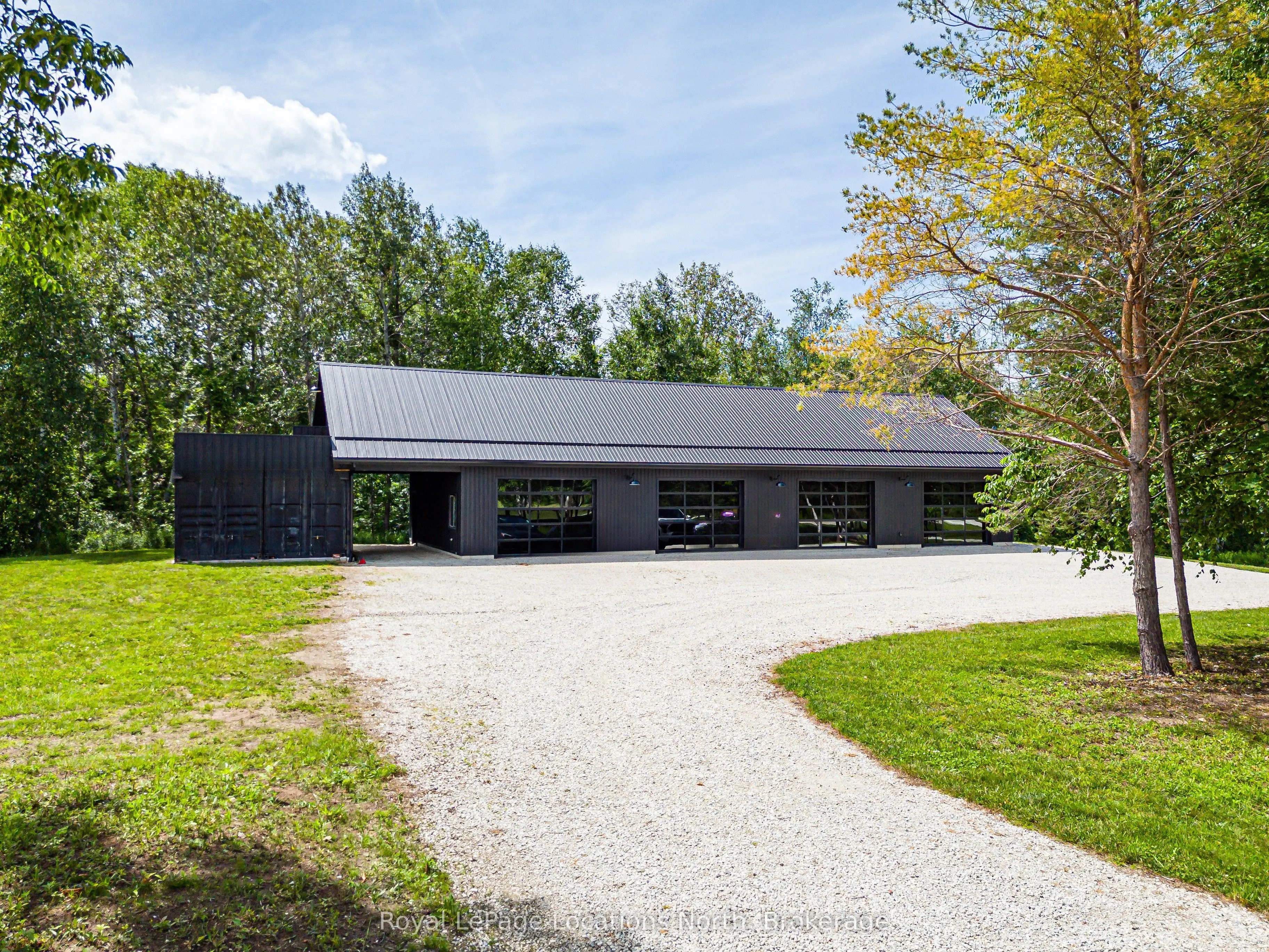 7343 36 37 Nottawasaga Side Road
