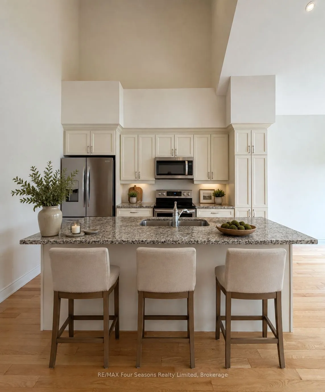 100 Kari Crescent #60