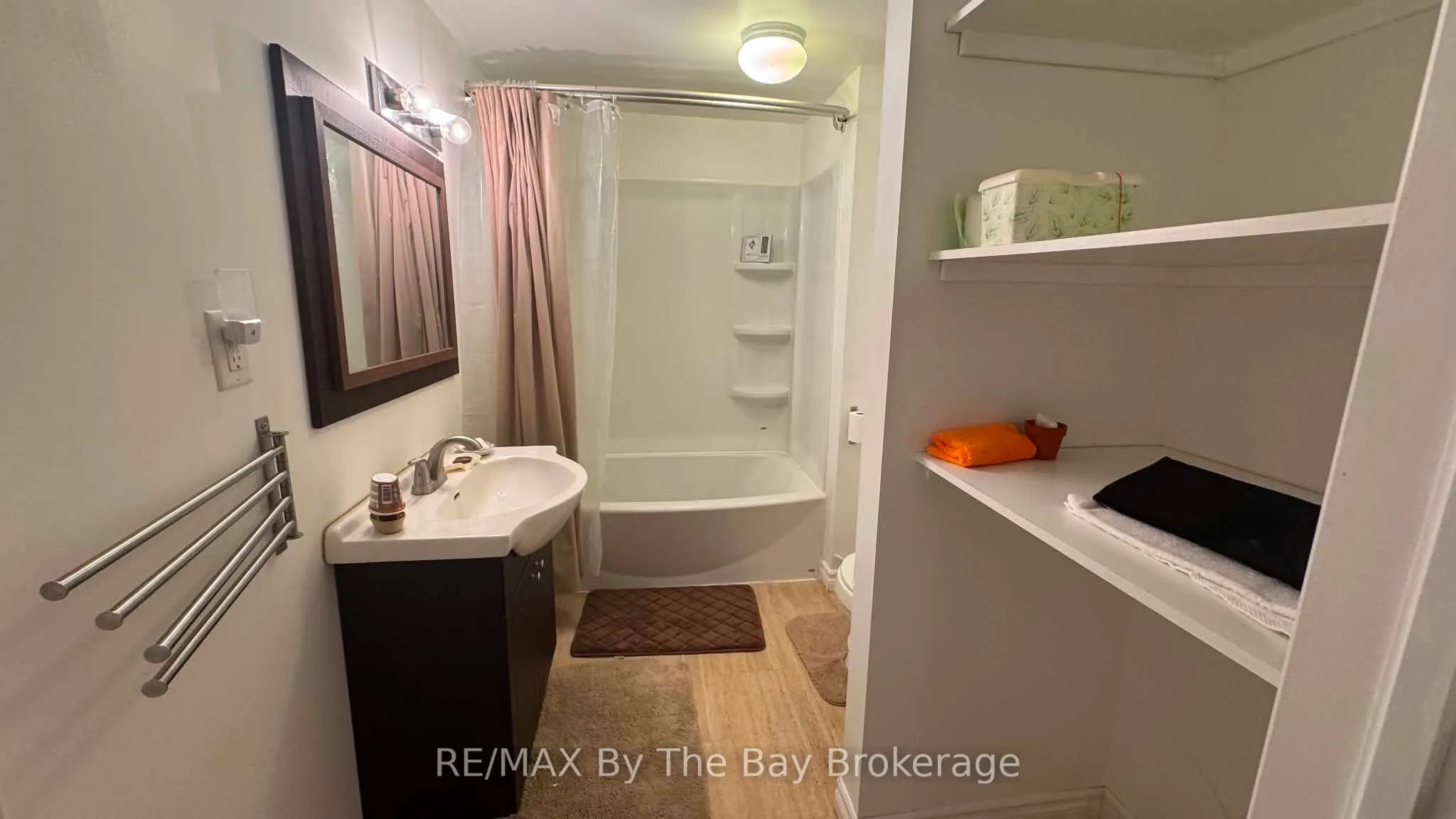 130 Letitia Street #Lower Unit