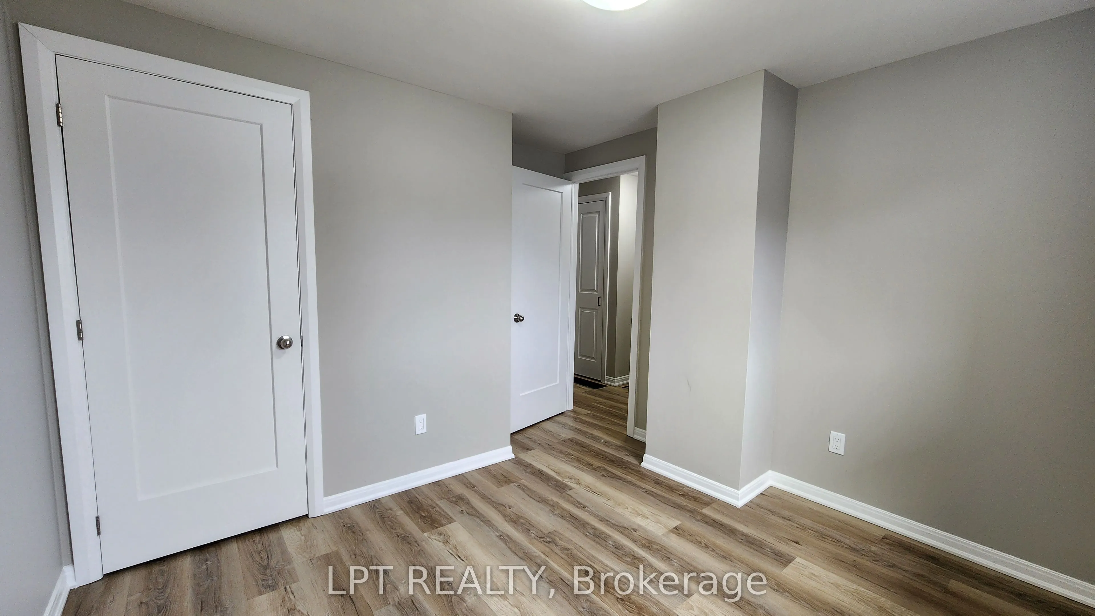 38 Chaucer Crescent