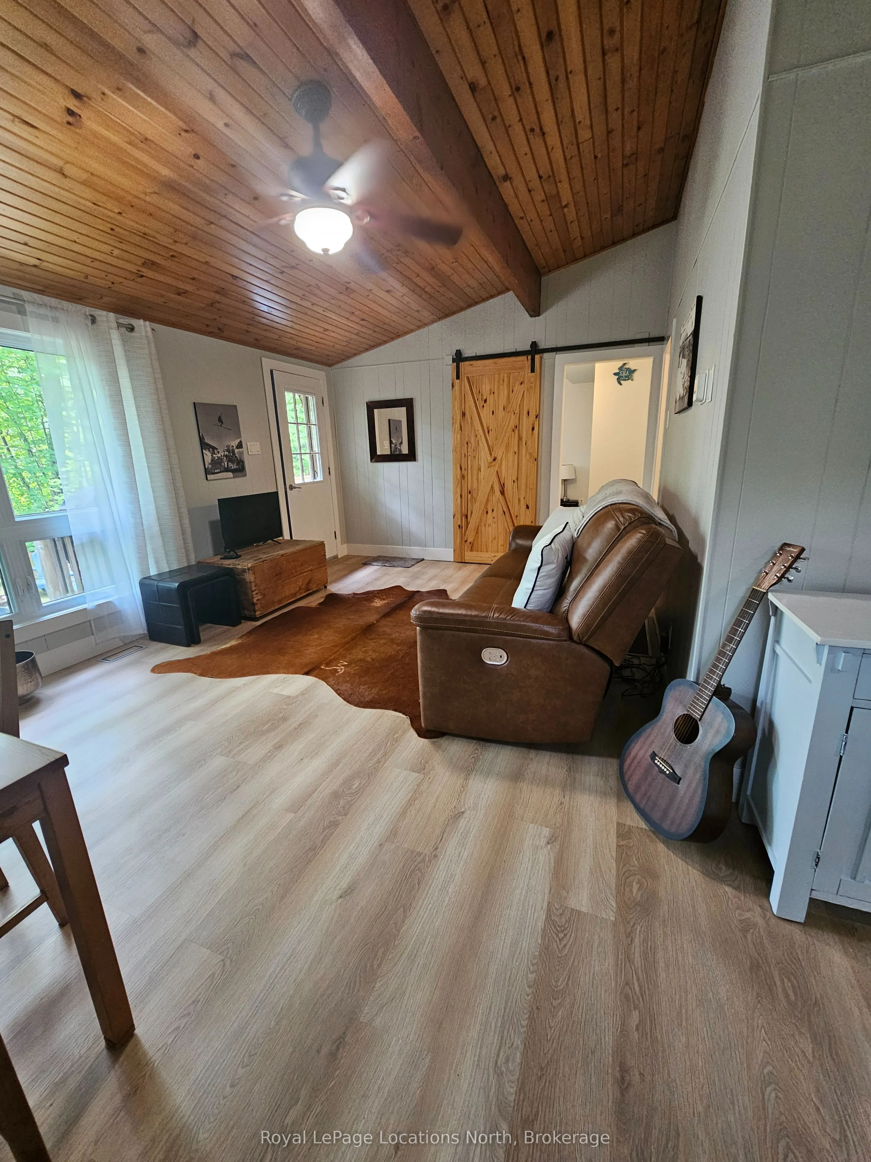 1204 Tiny Beaches Road North Road N