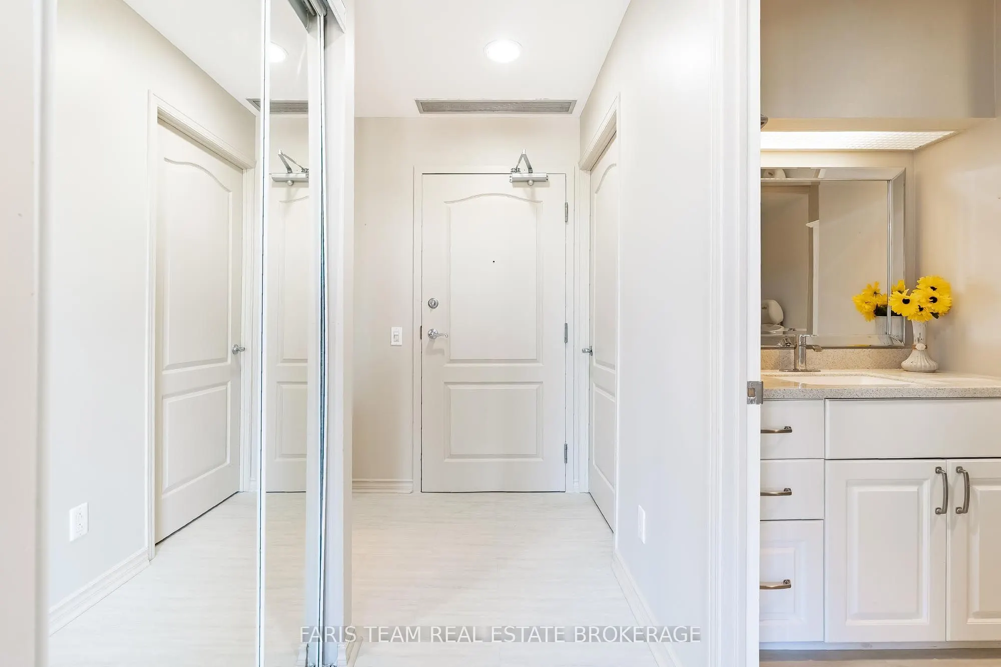 74 Ross Street #82