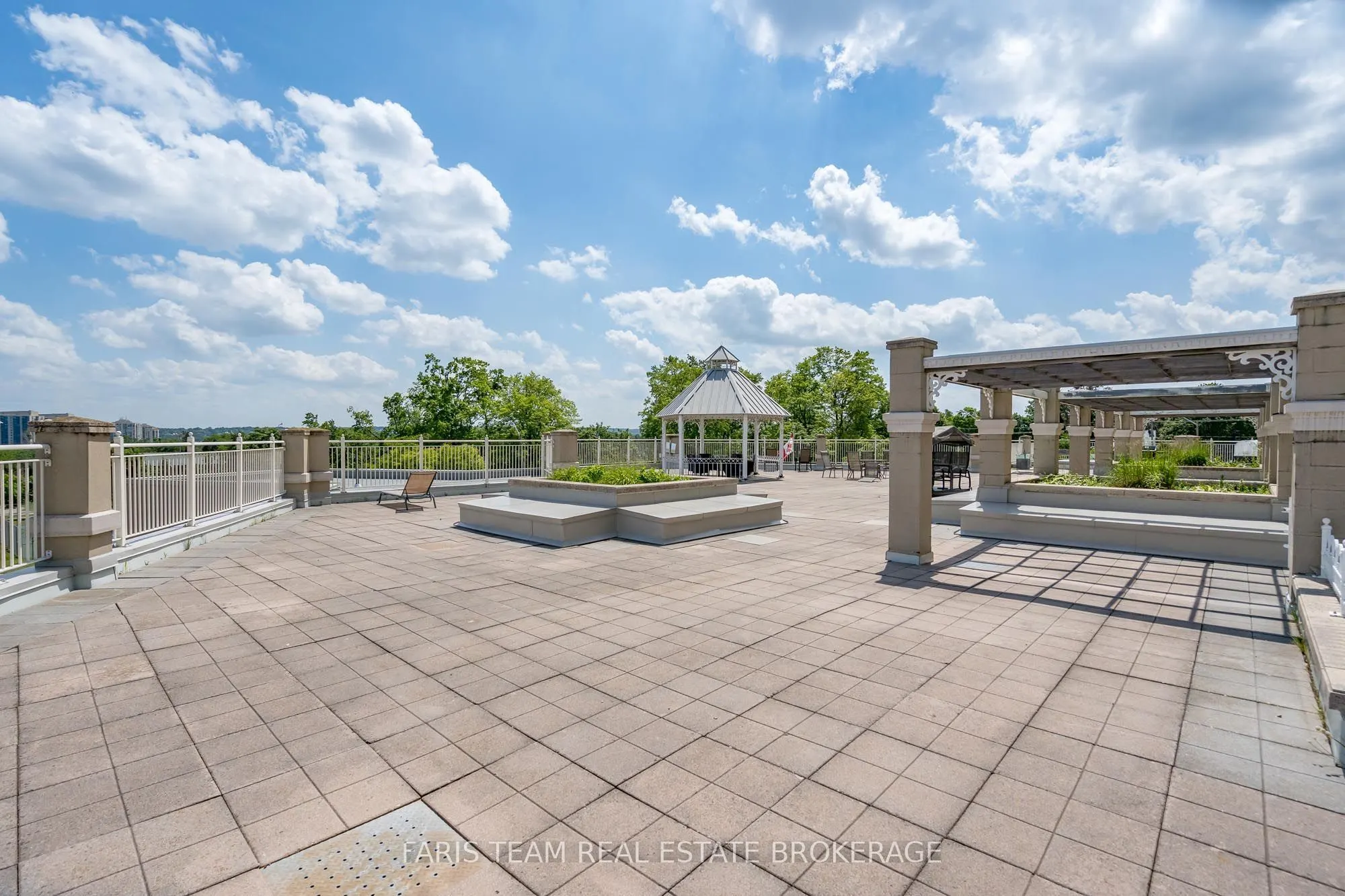 74 Ross Street #82
