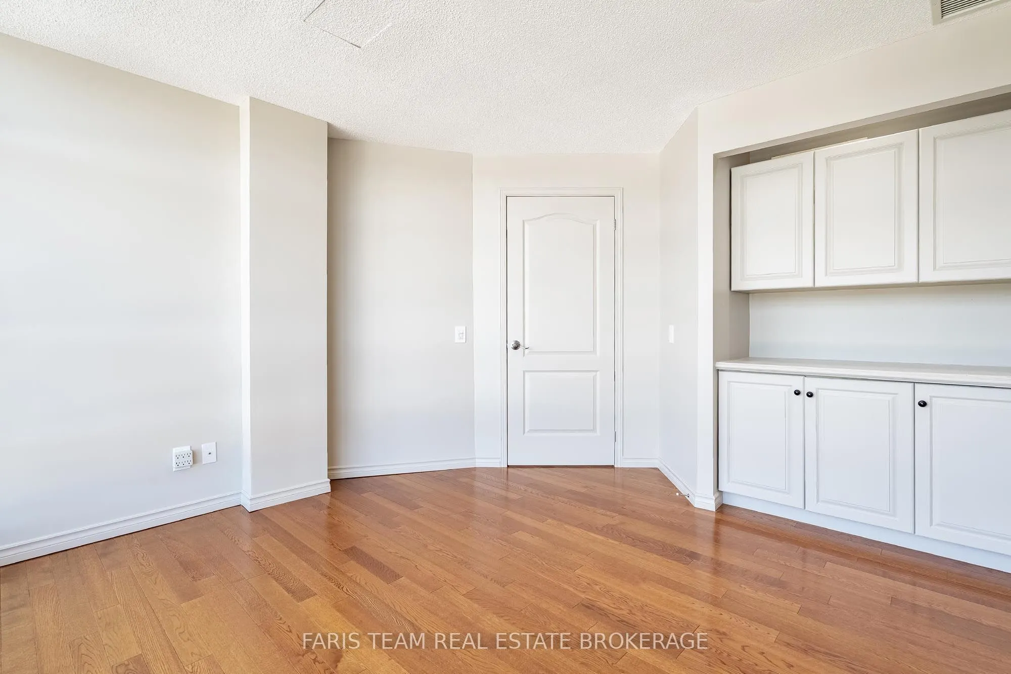 74 Ross Street #82