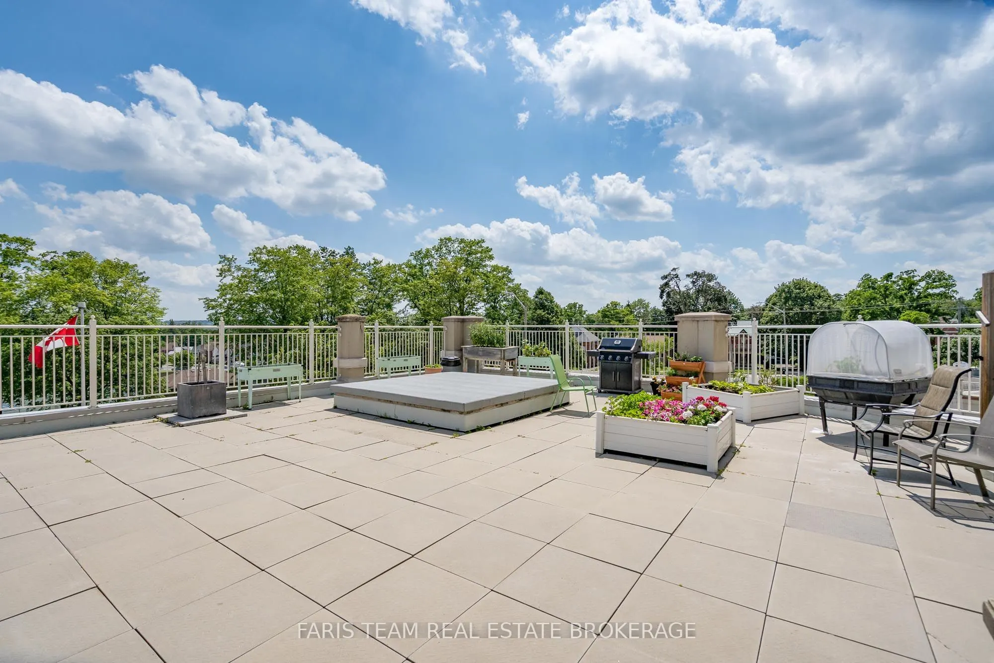 74 Ross Street #82