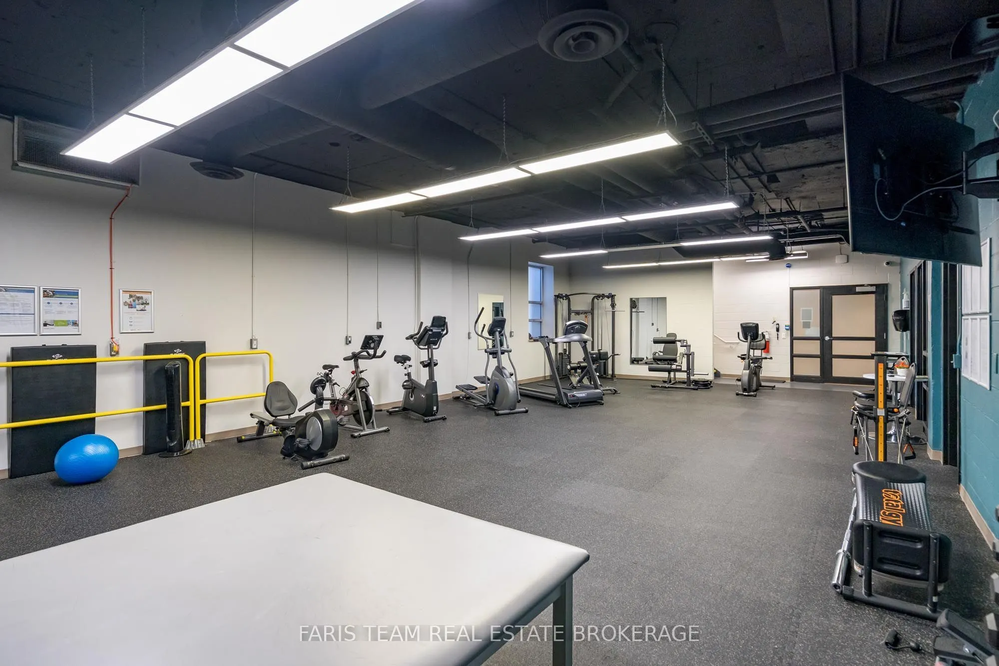 74 Ross Street #82