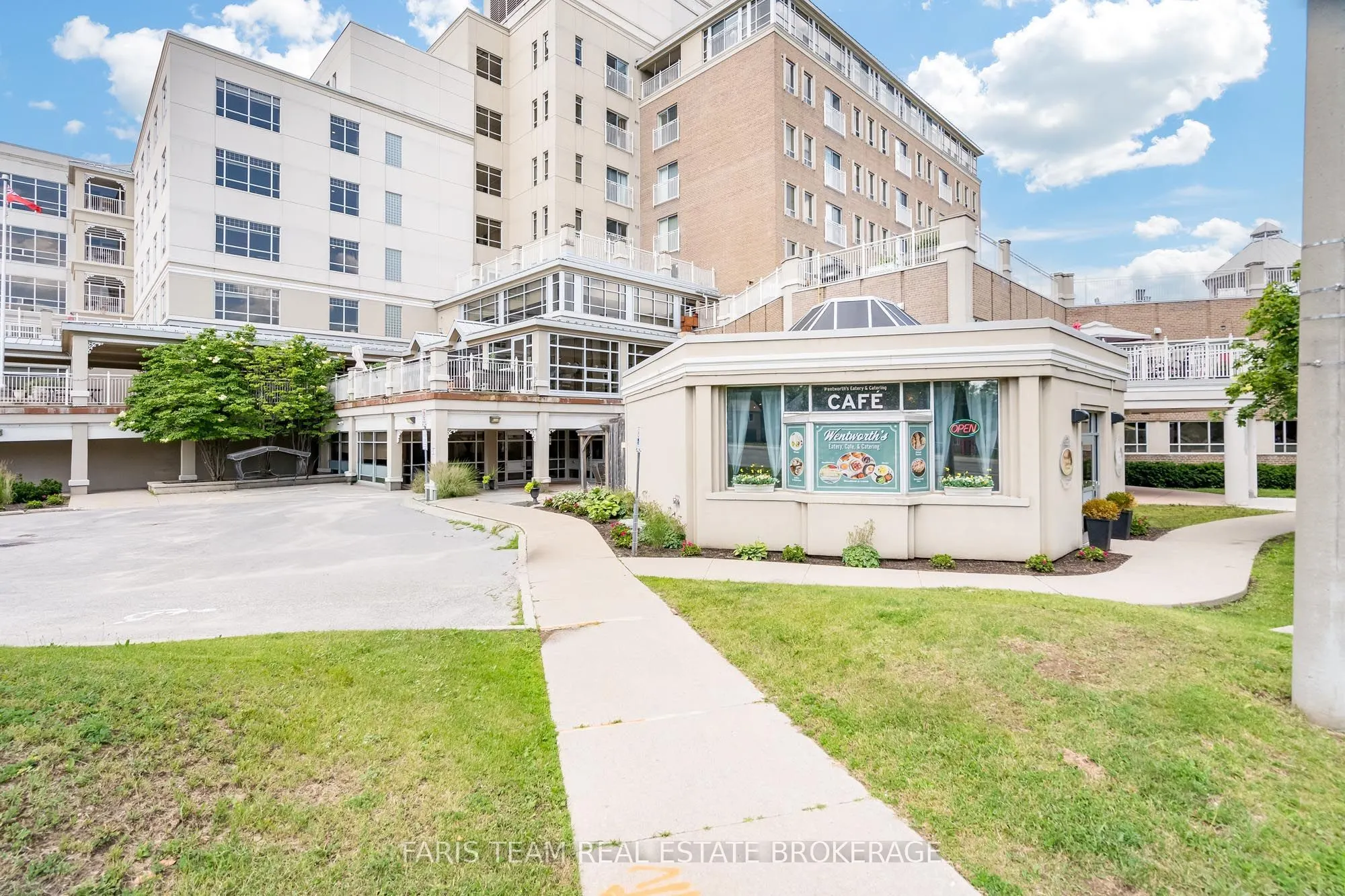 74 Ross Street #82