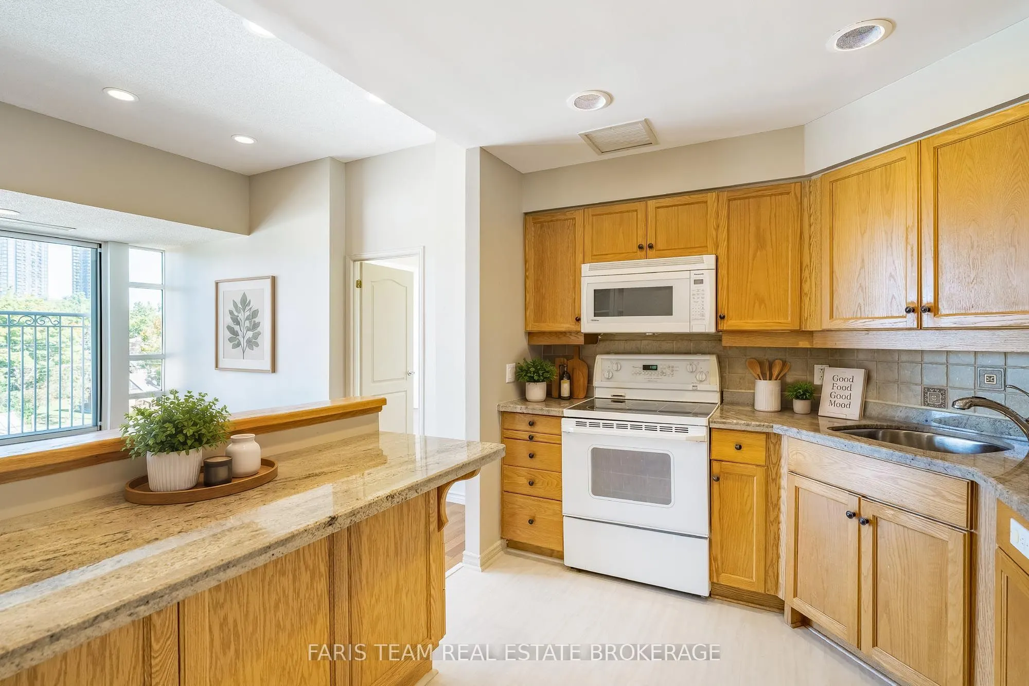 74 Ross Street #82