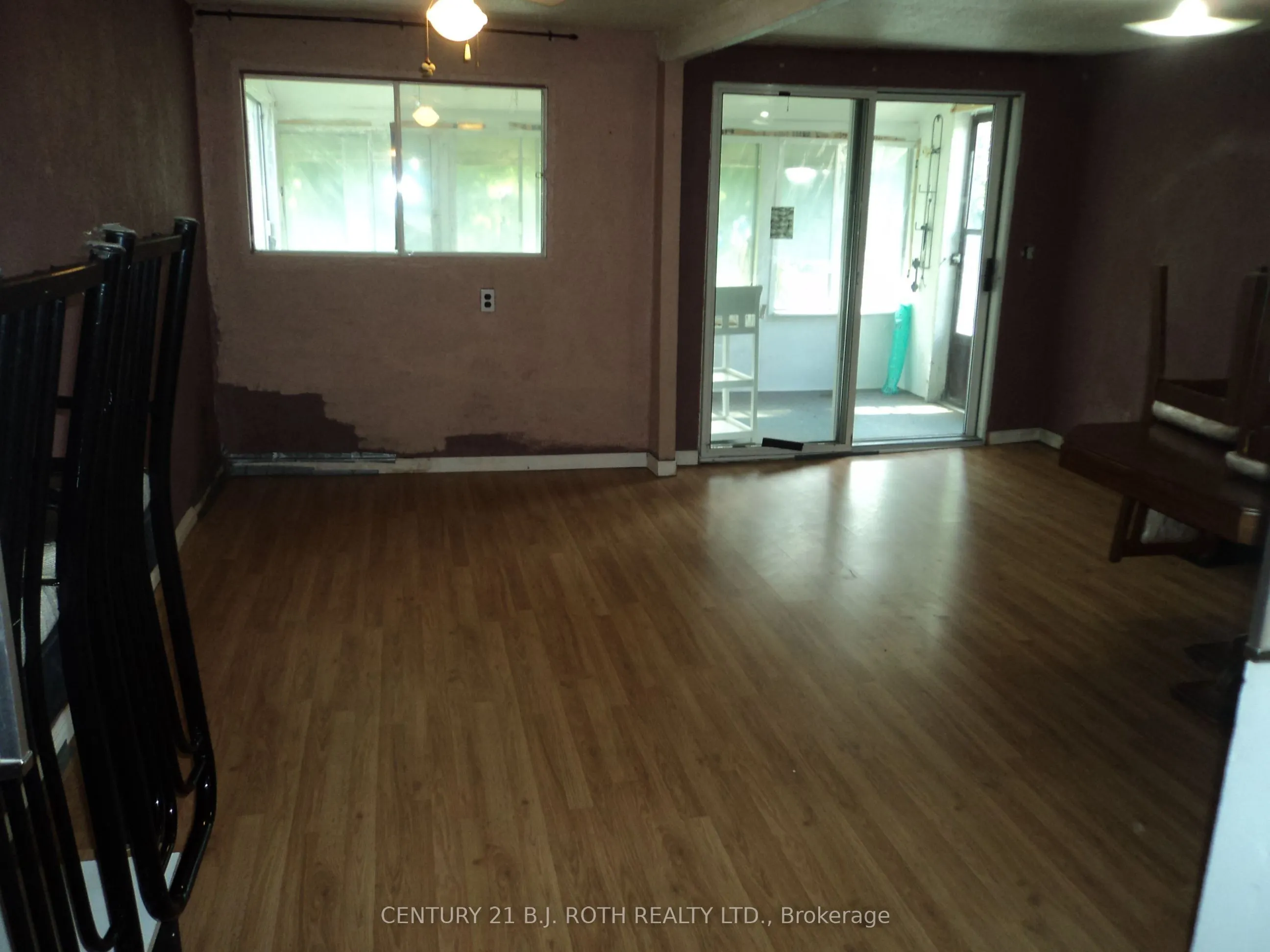 137 Dufferin Street