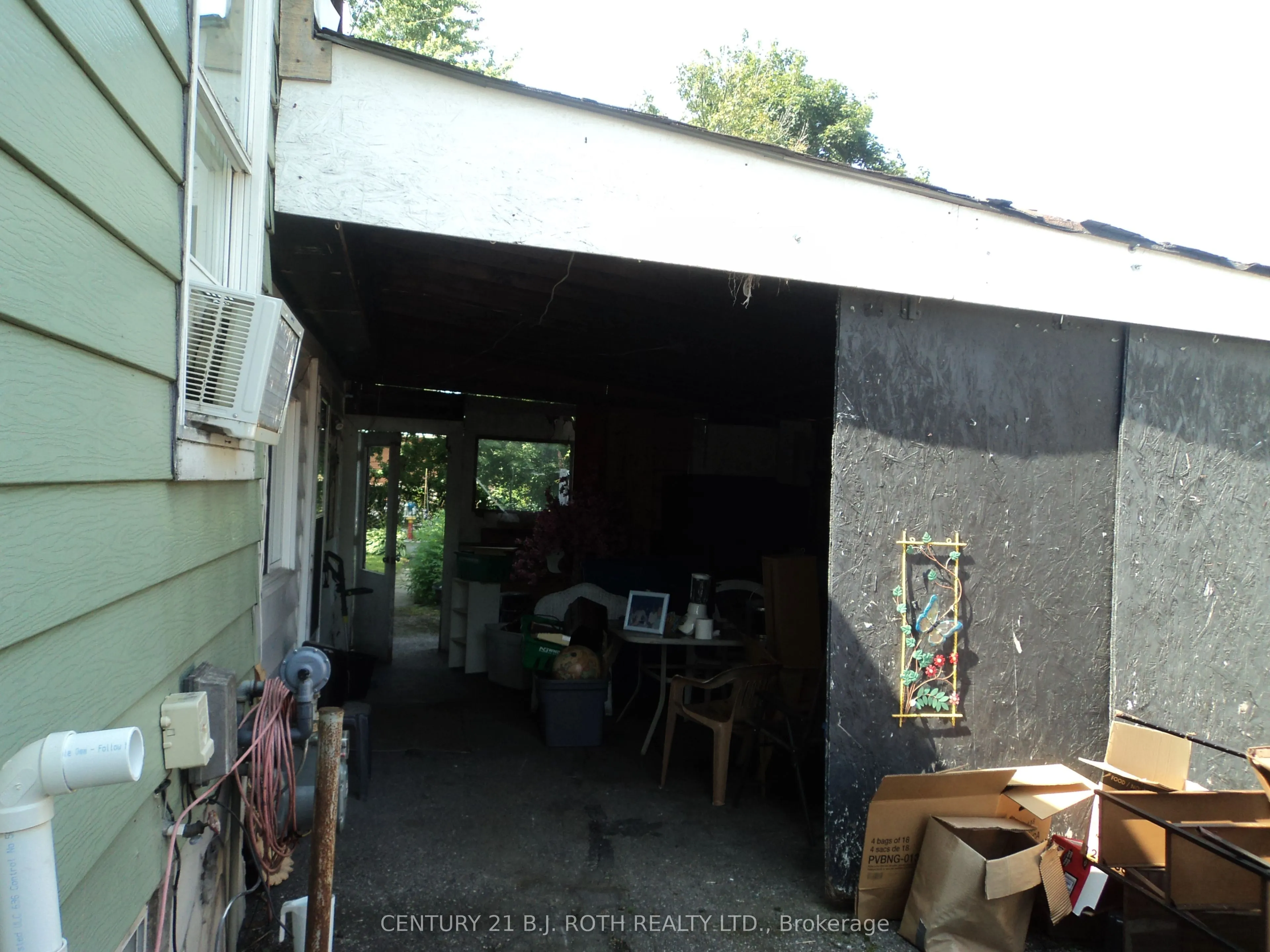 137 Dufferin Street