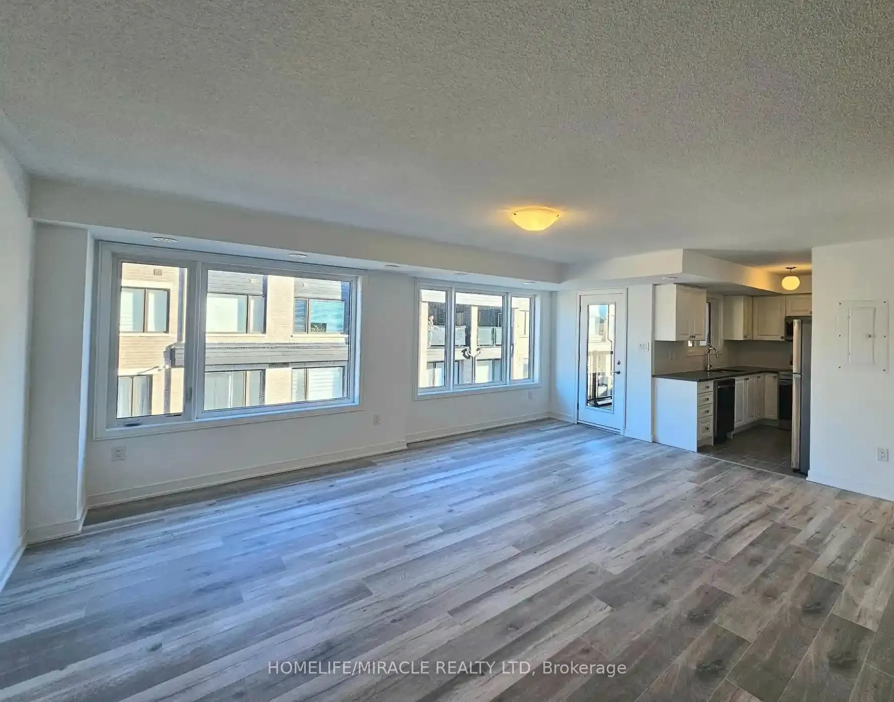 14 Magnolia Lane #28