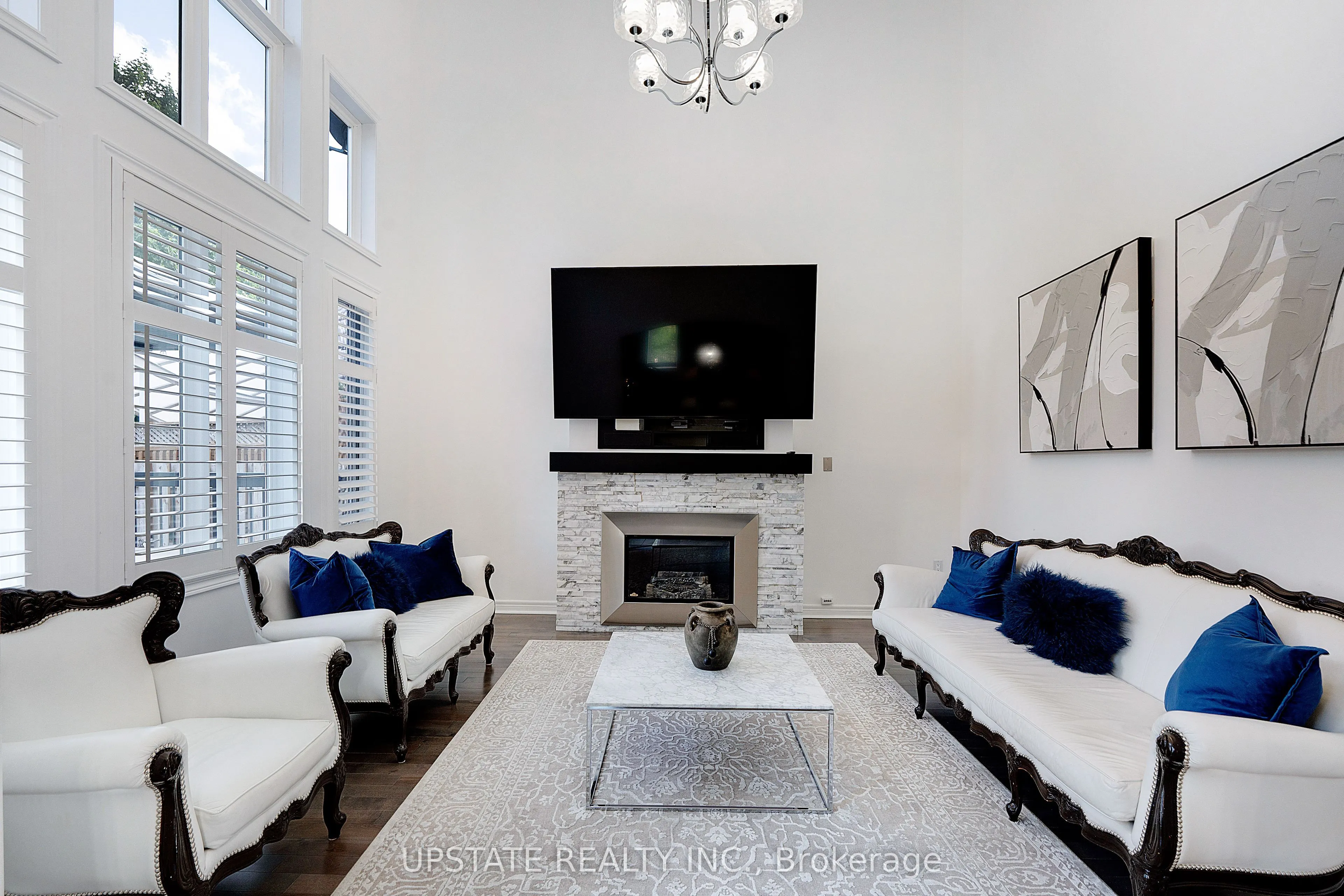 11 Kensington Trail