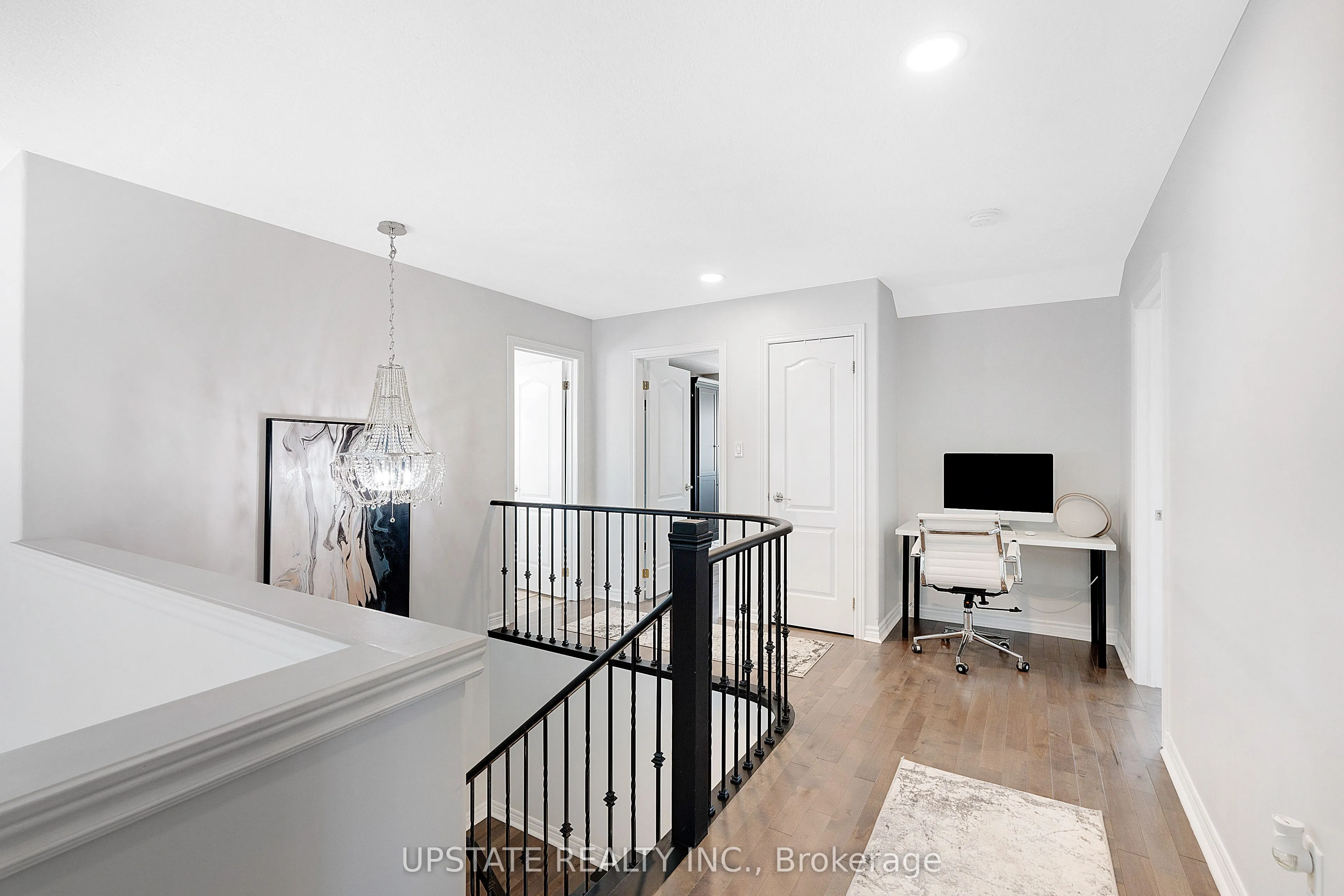 11 Kensington Trail