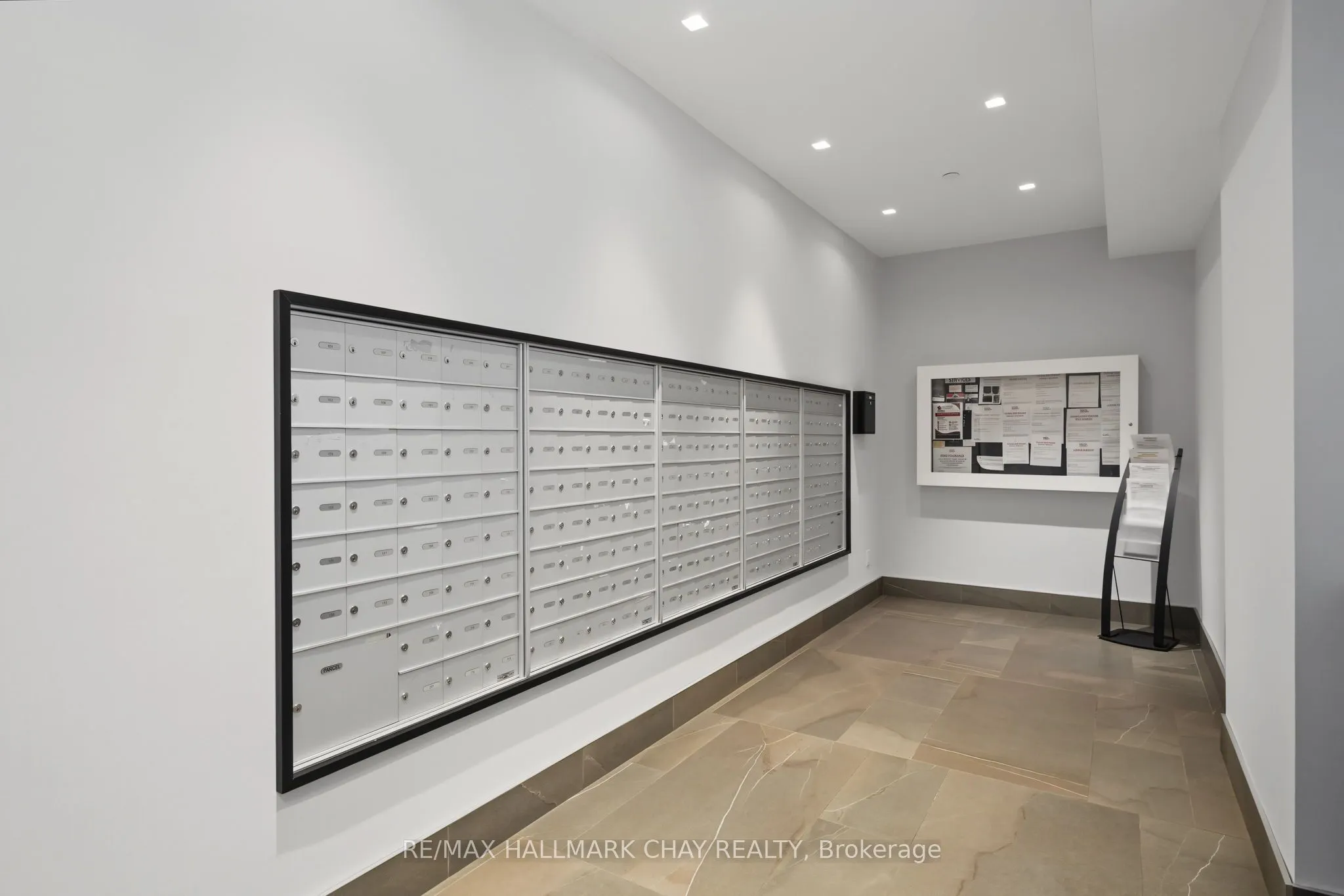 681 Yonge Street #418