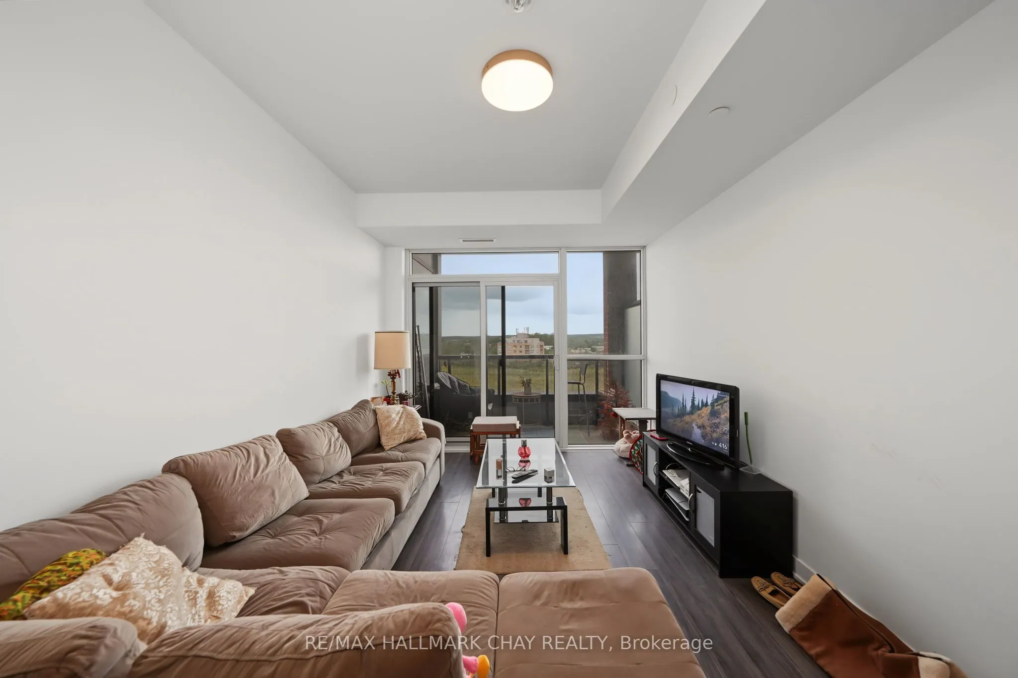 681 Yonge Street #418