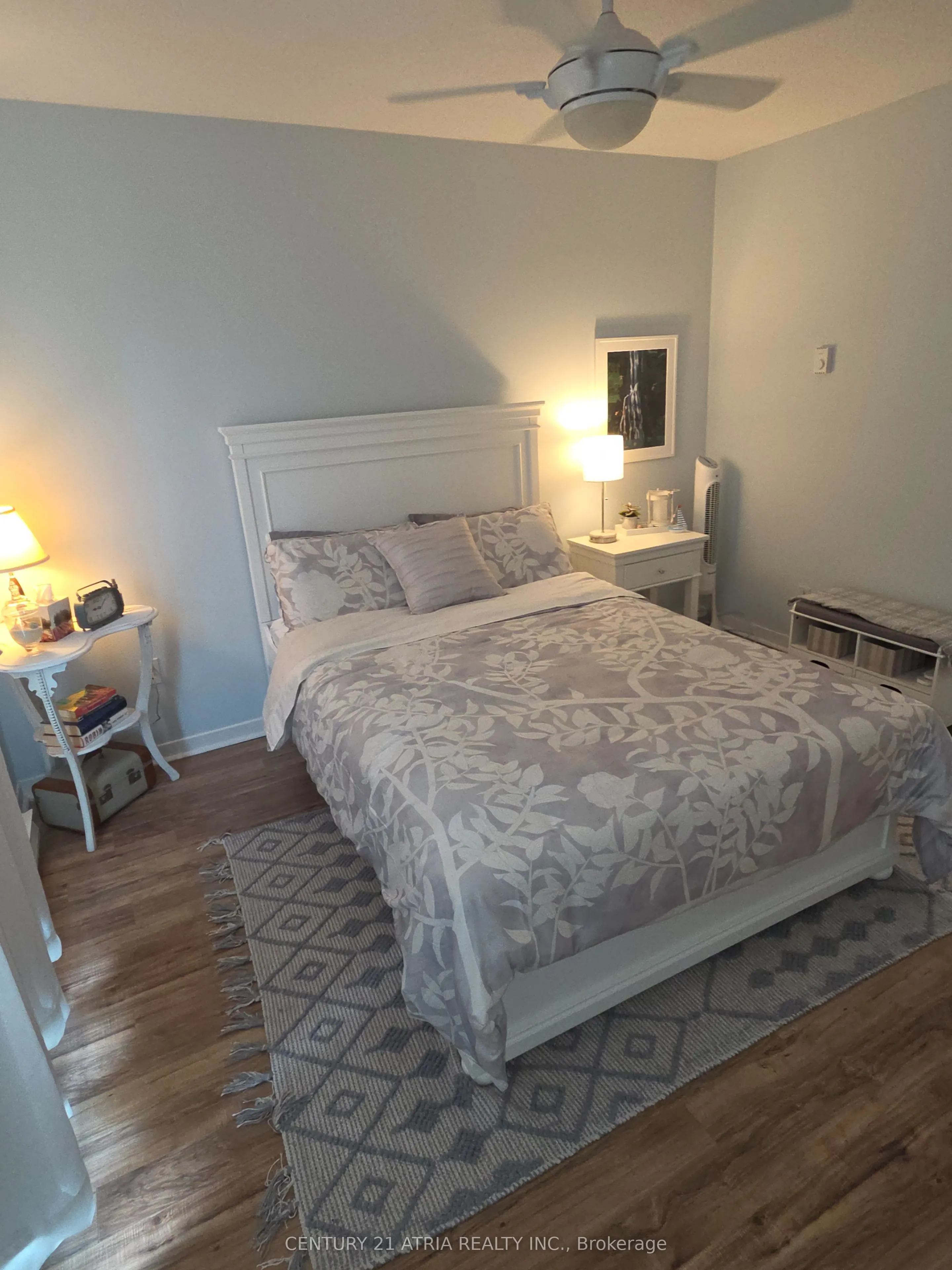 4 Paradise Boulevard #24