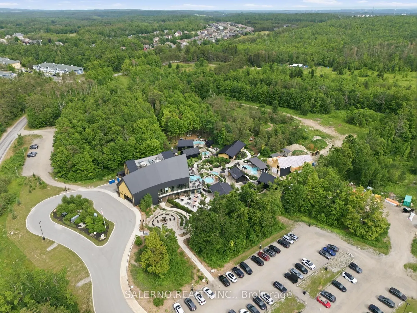 12 Pinetree Drive