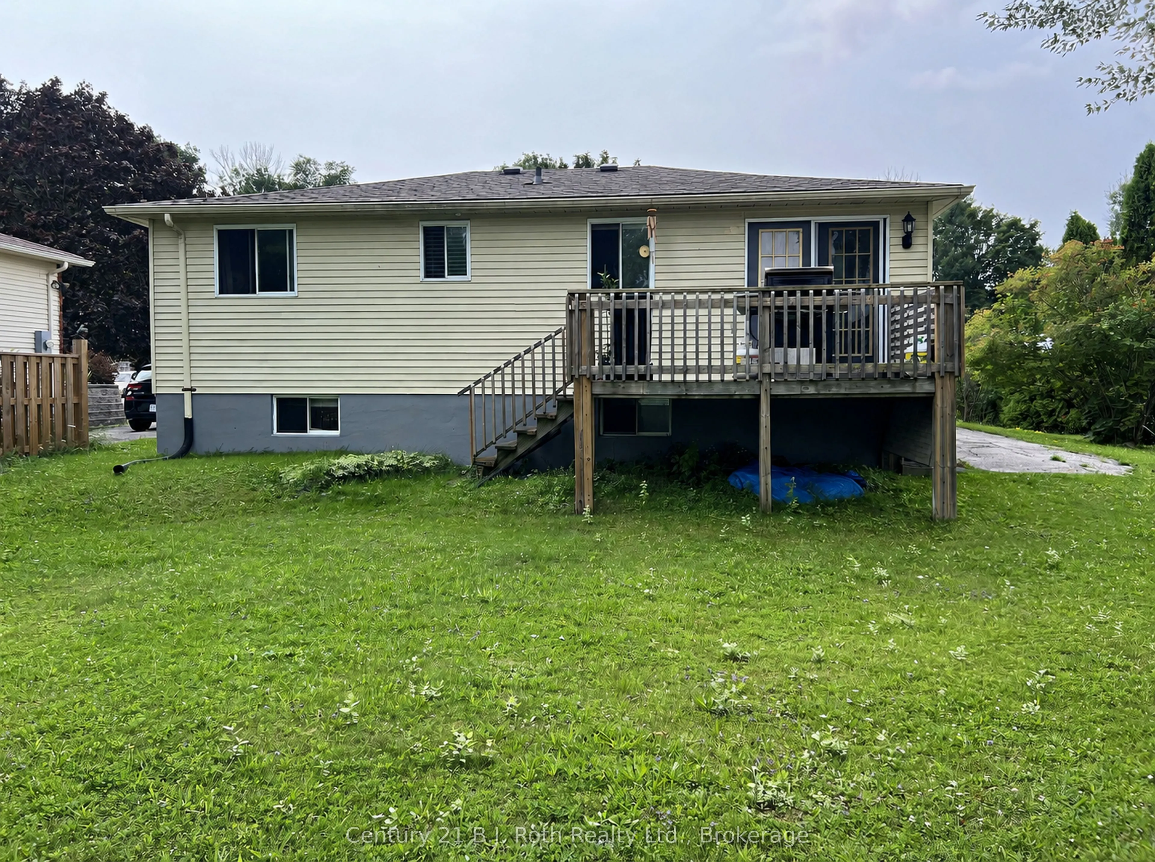 867 Birchwood Drive