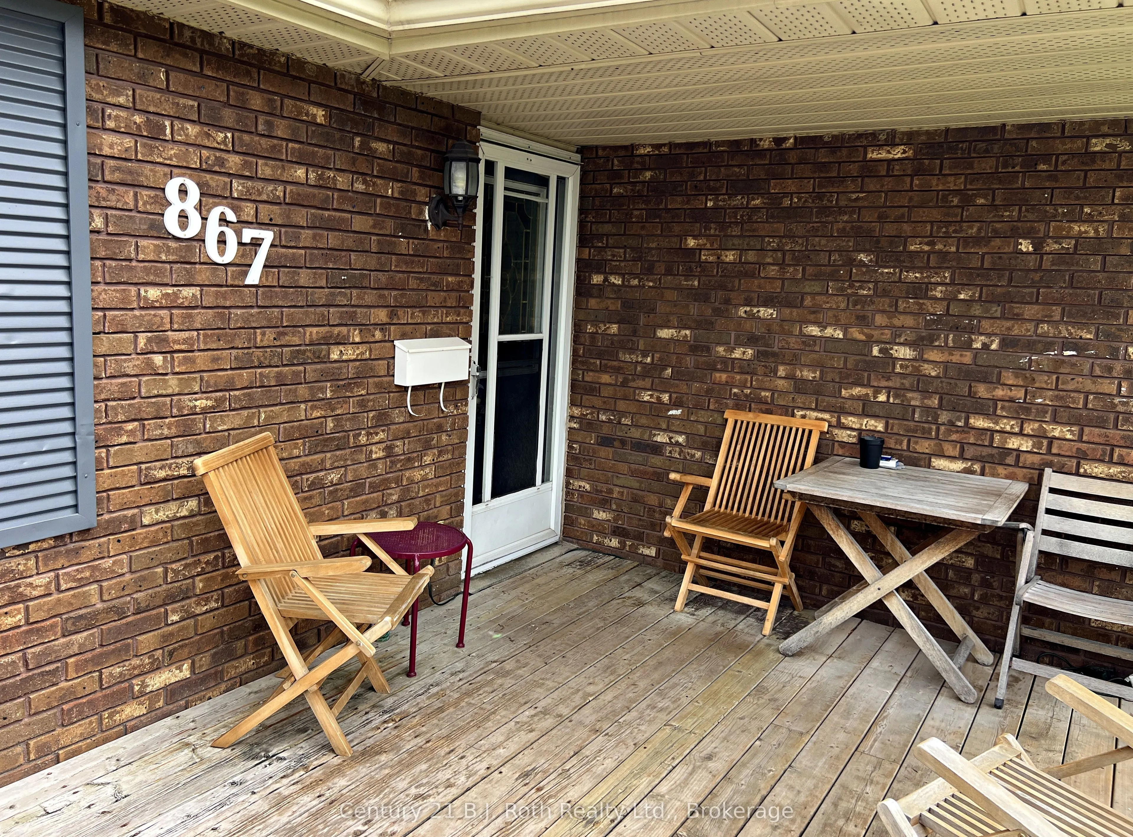 867 Birchwood Drive