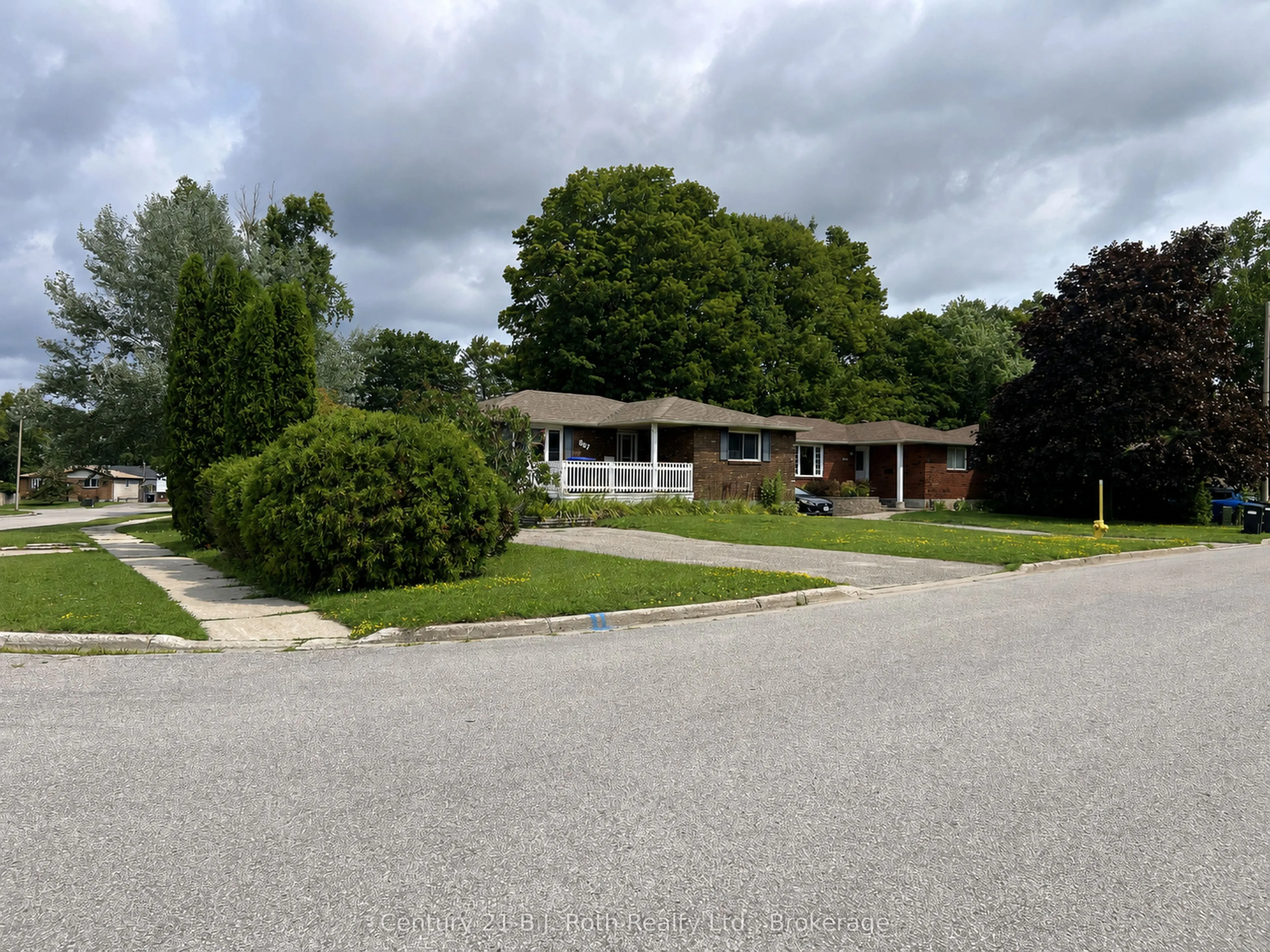 867 Birchwood Drive