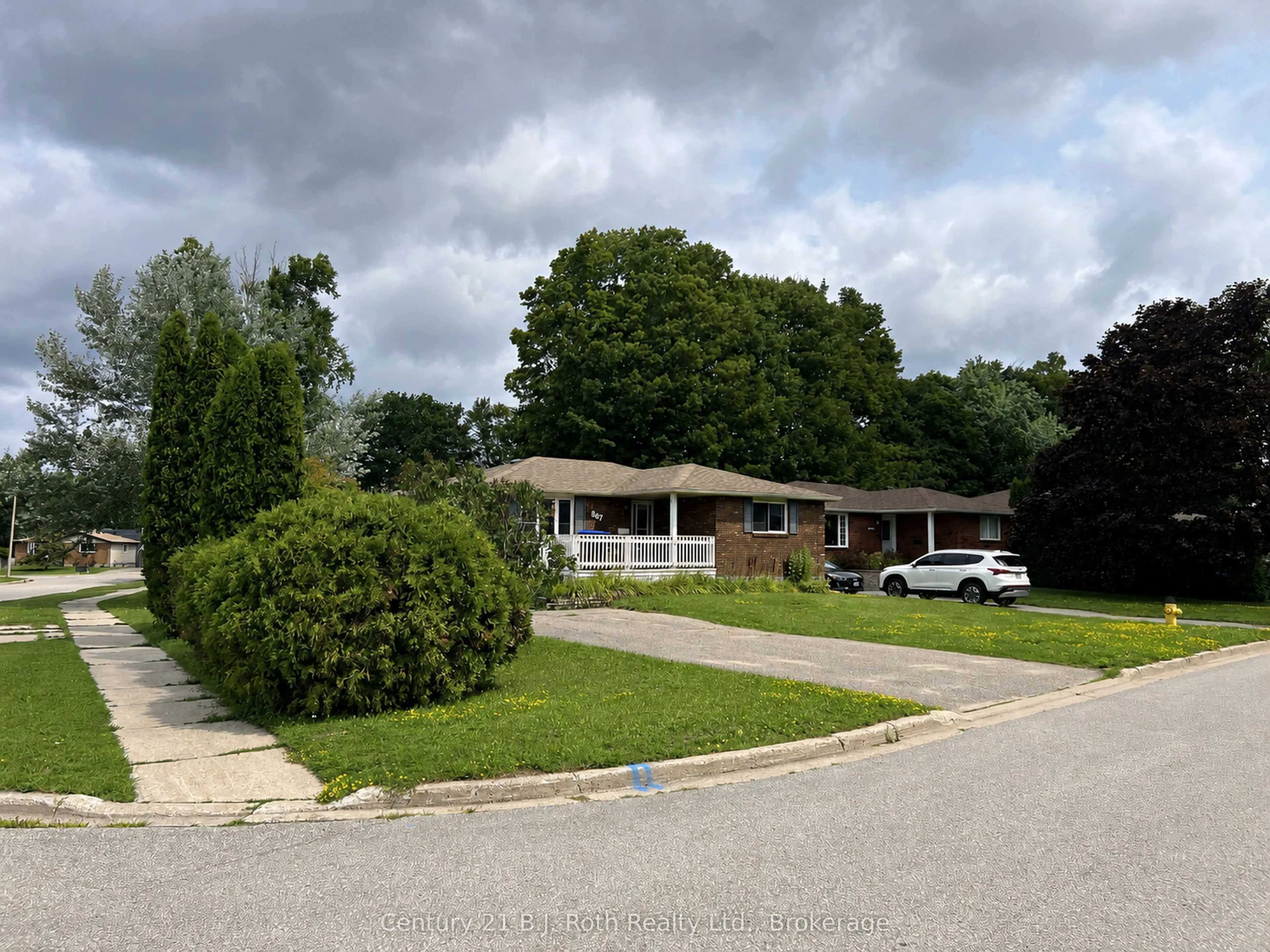 867 Birchwood Drive