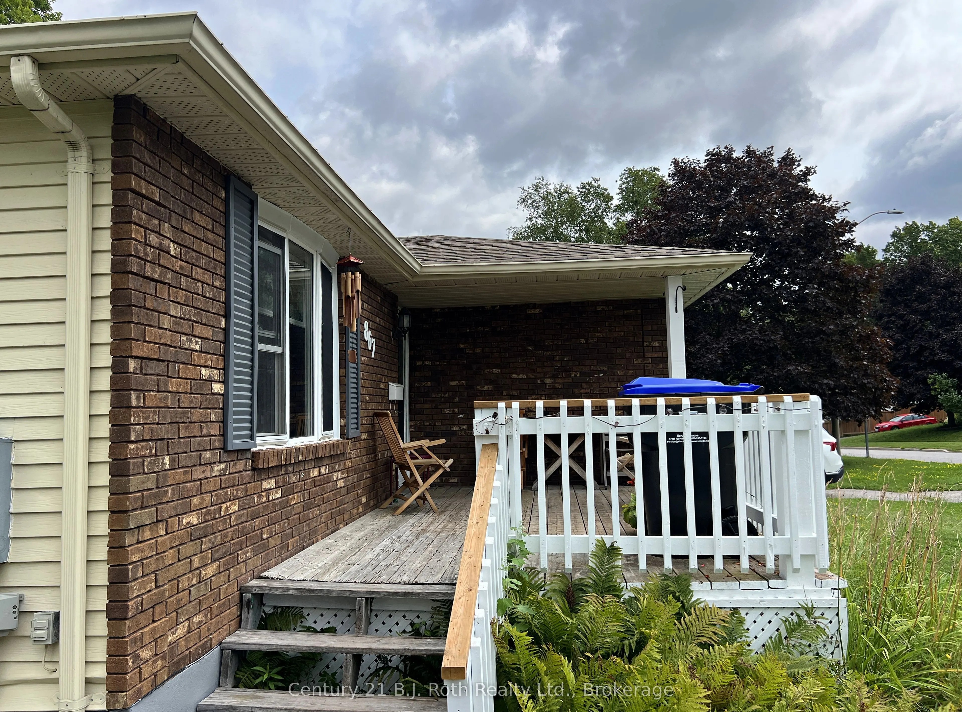 867 Birchwood Drive