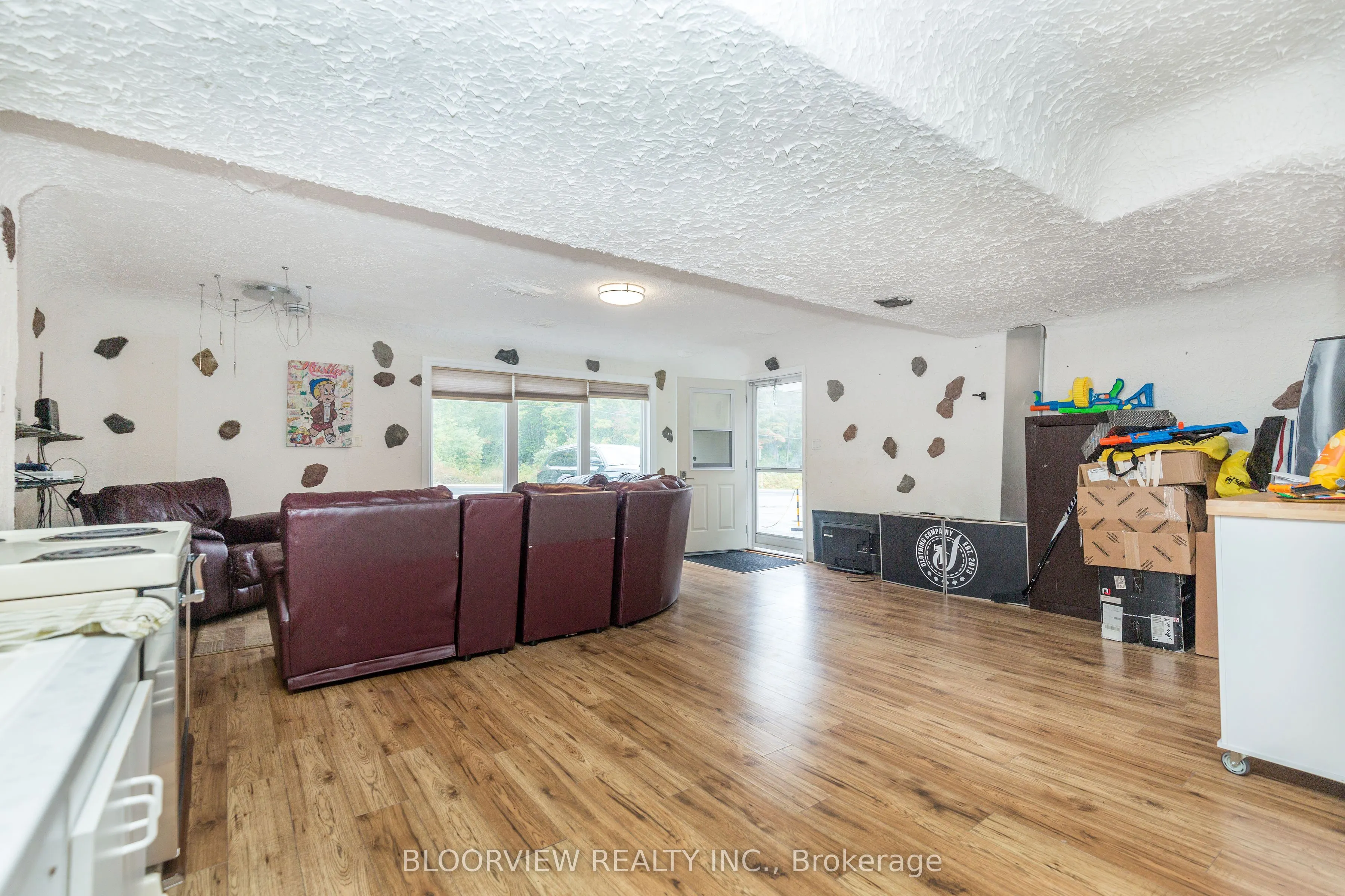 9467 County 93 Road