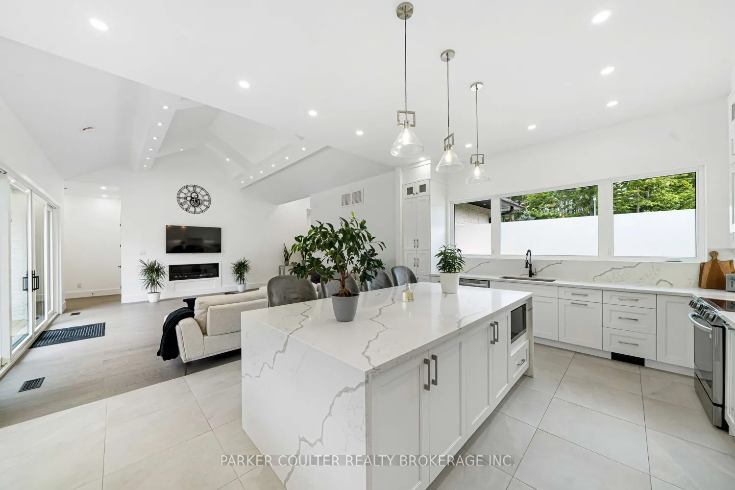 36 Highland Drive