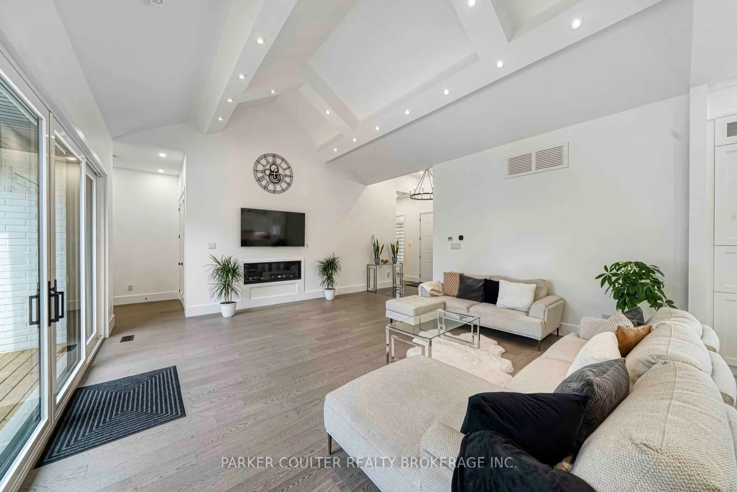 36 Highland Drive