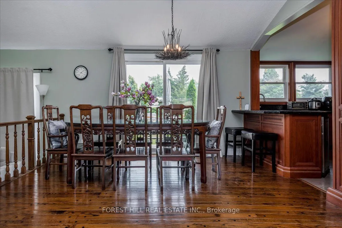 21 PINETREE Court