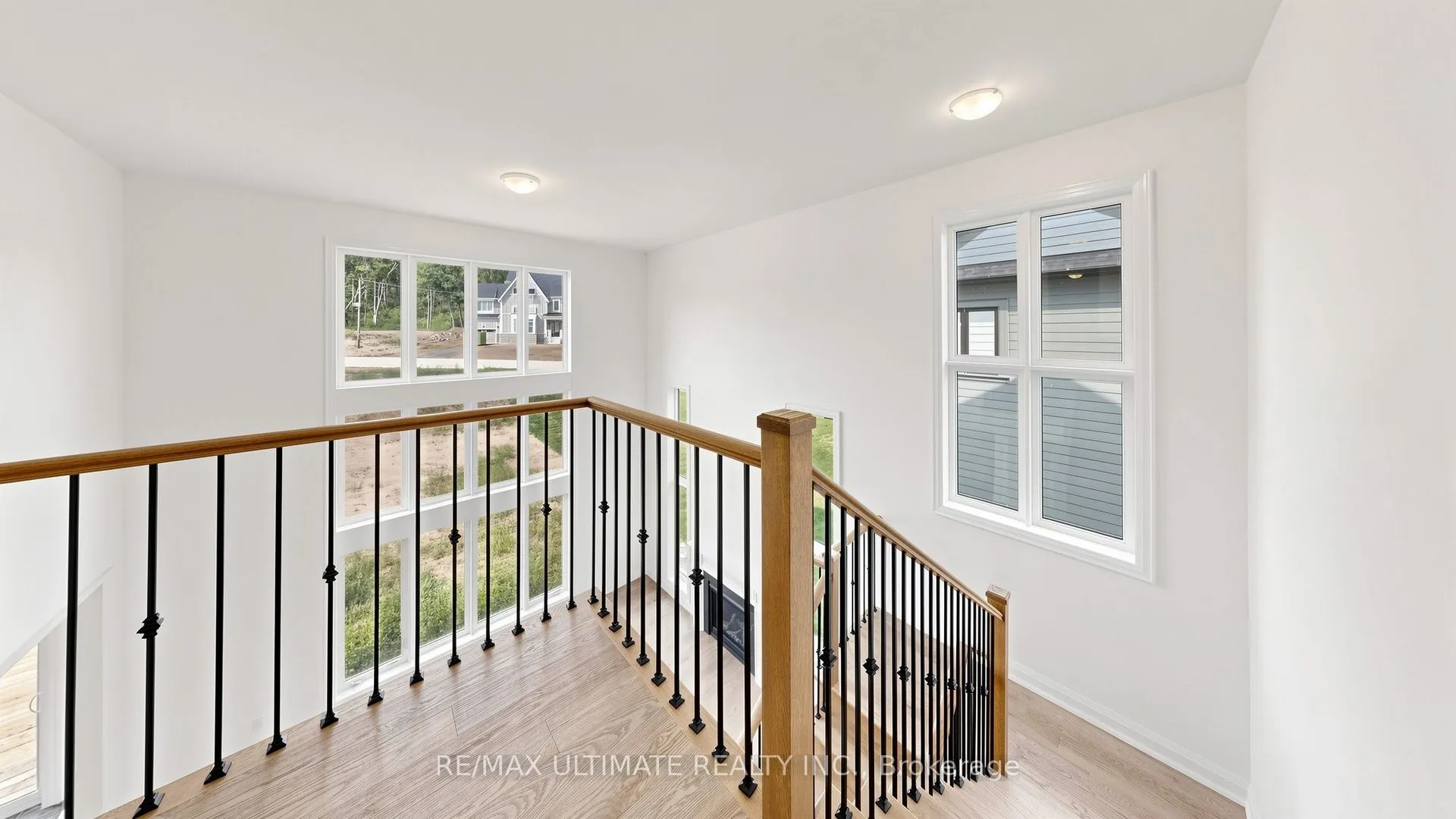 12 Aldwinckle Avenue