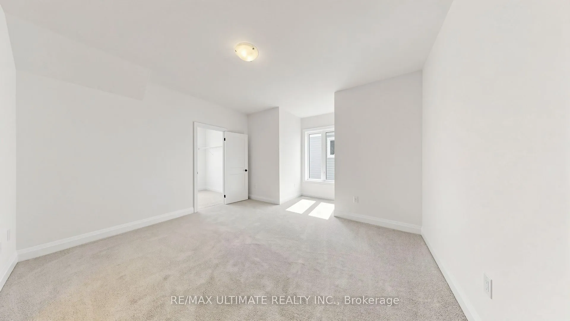 12 Aldwinckle Avenue
